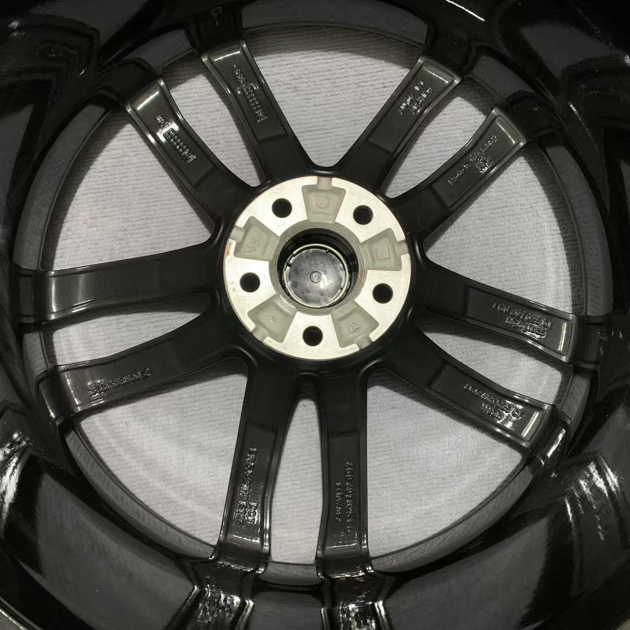 Audi RS6 21 inch original wheels