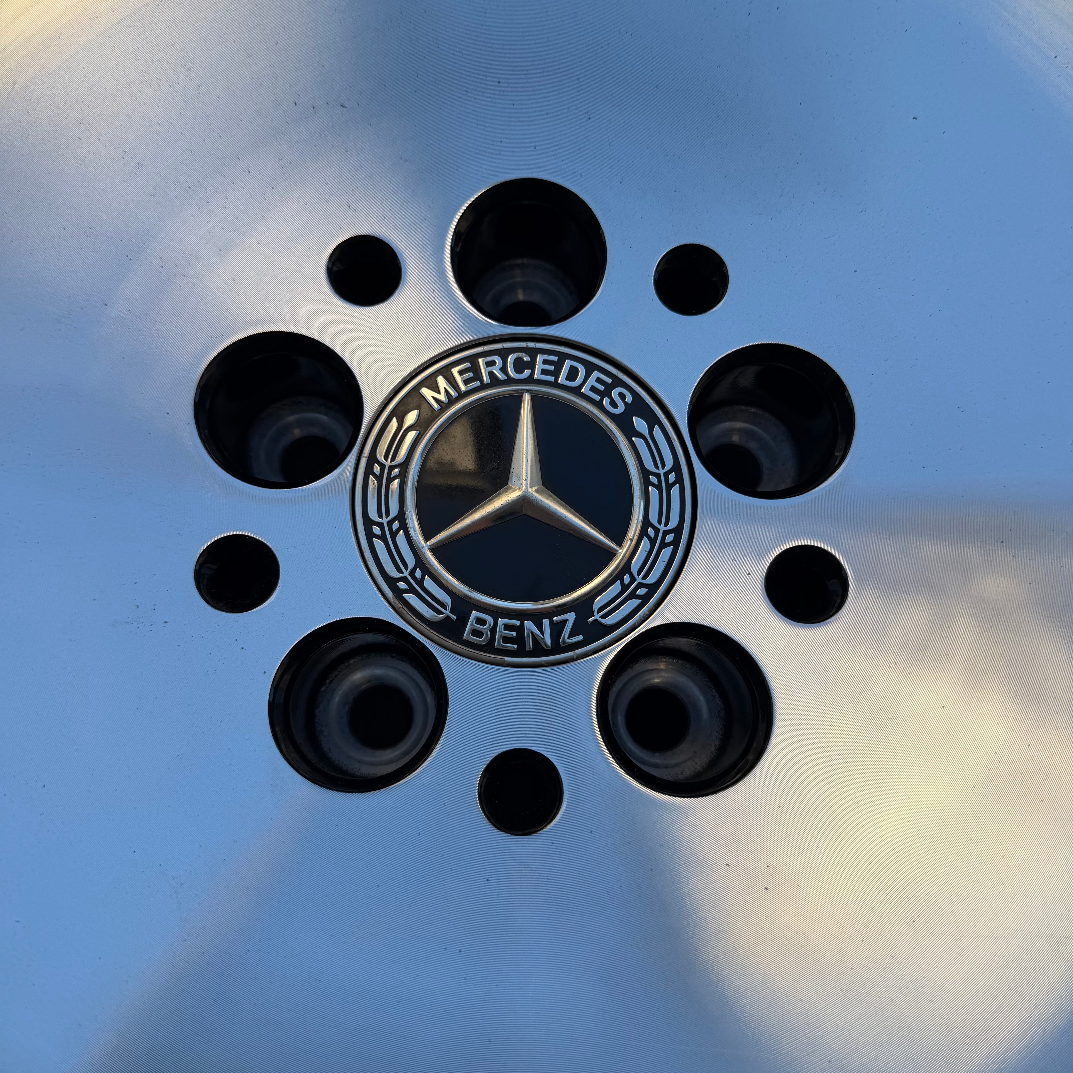 Mercedesbenz  V class  19 inch original wheel