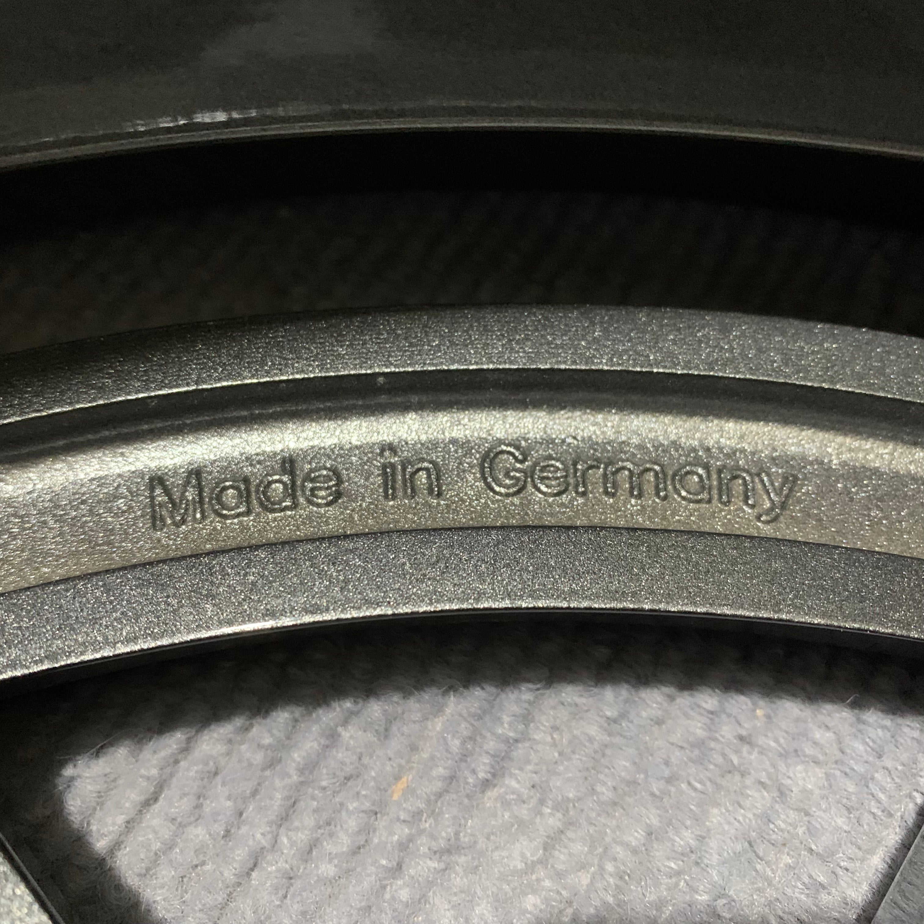 Mercedesbenz E300 19 inch original wheel