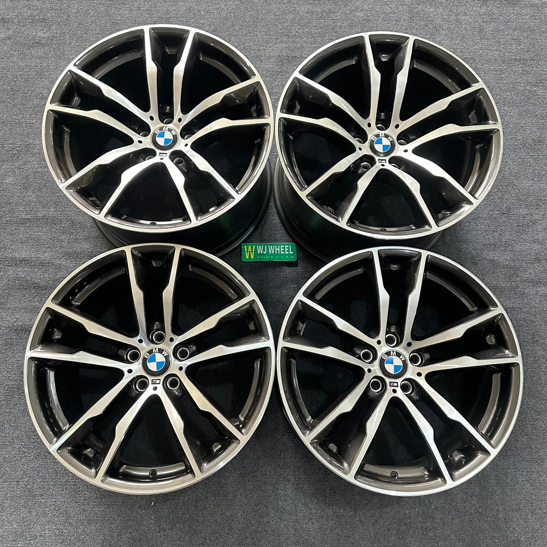 BMW X5M 611M 21 inch original wheels