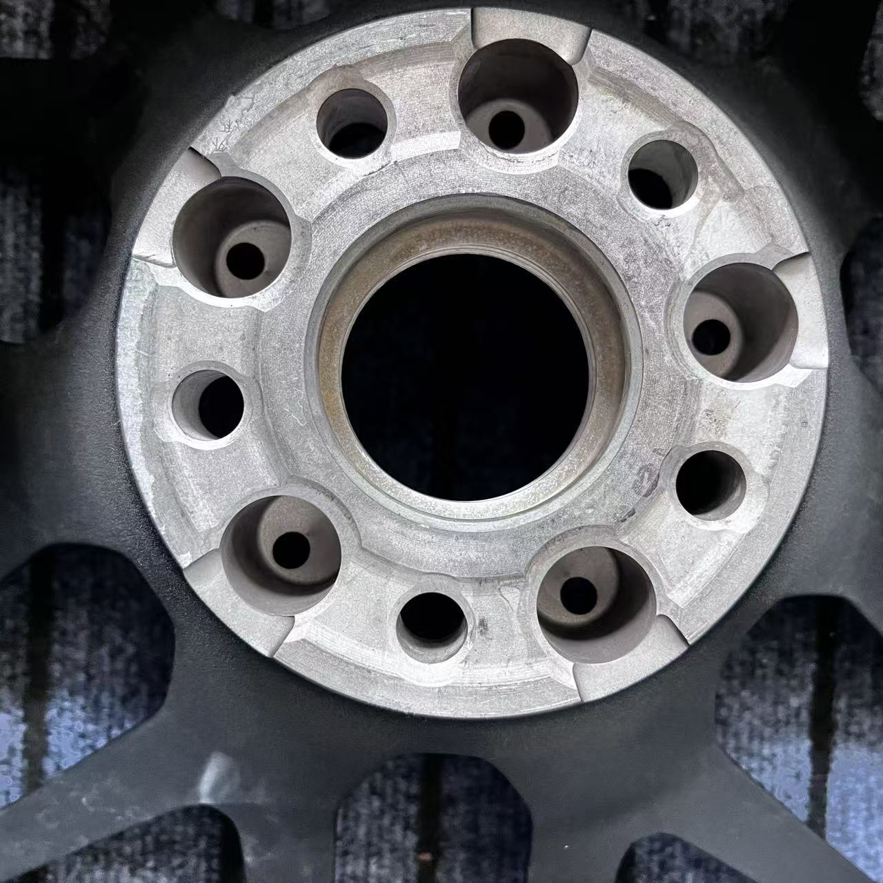 Mercedes benz G63 22 inch Original wheels