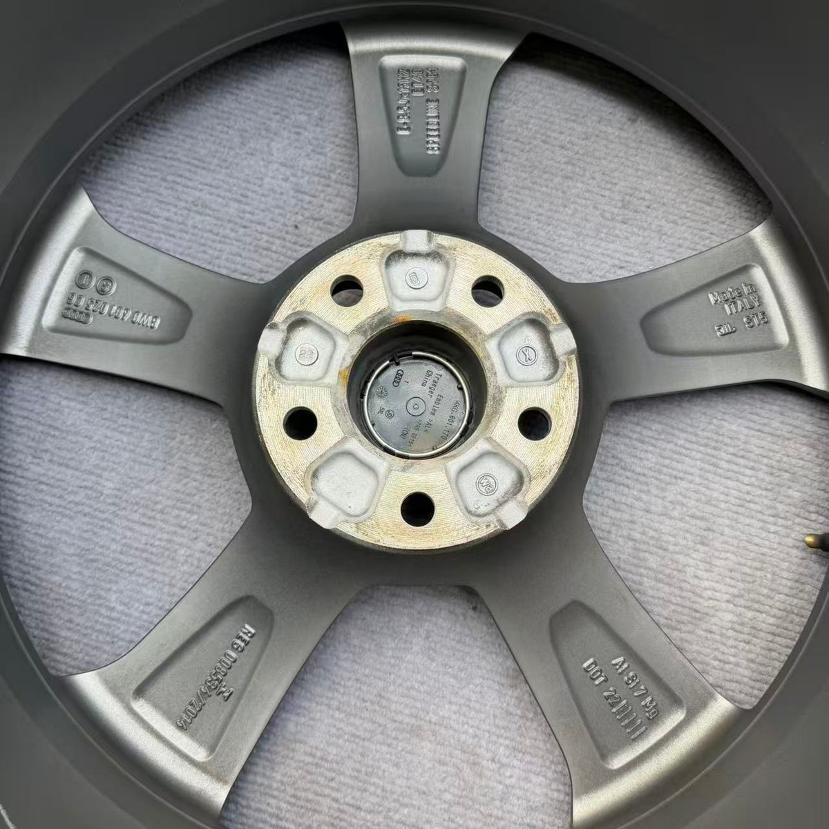 Audi S4 19 inch original wheel