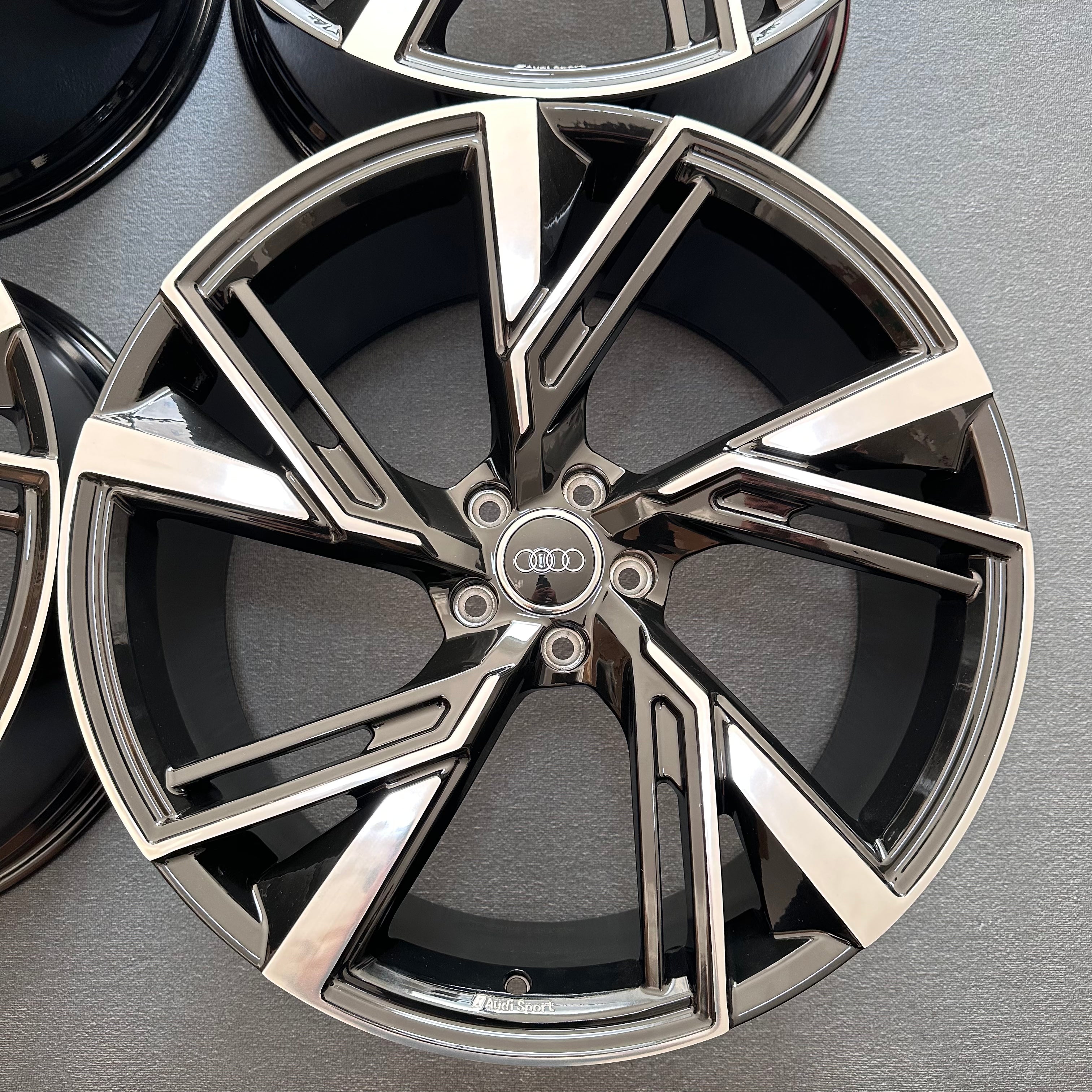 OME08 21 inch 5*112 66.5