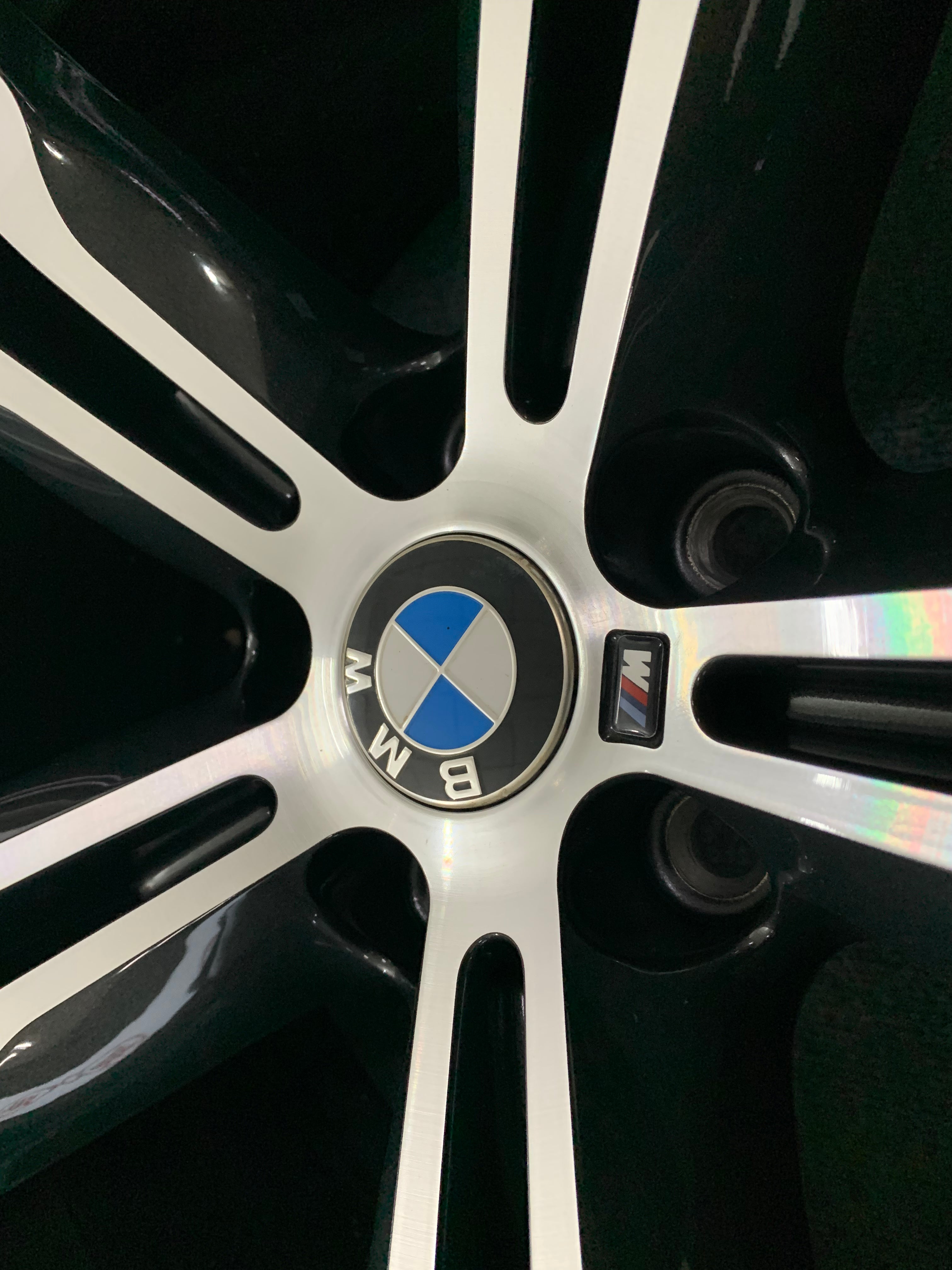BMW 7 series 648M 20- inch original wheels