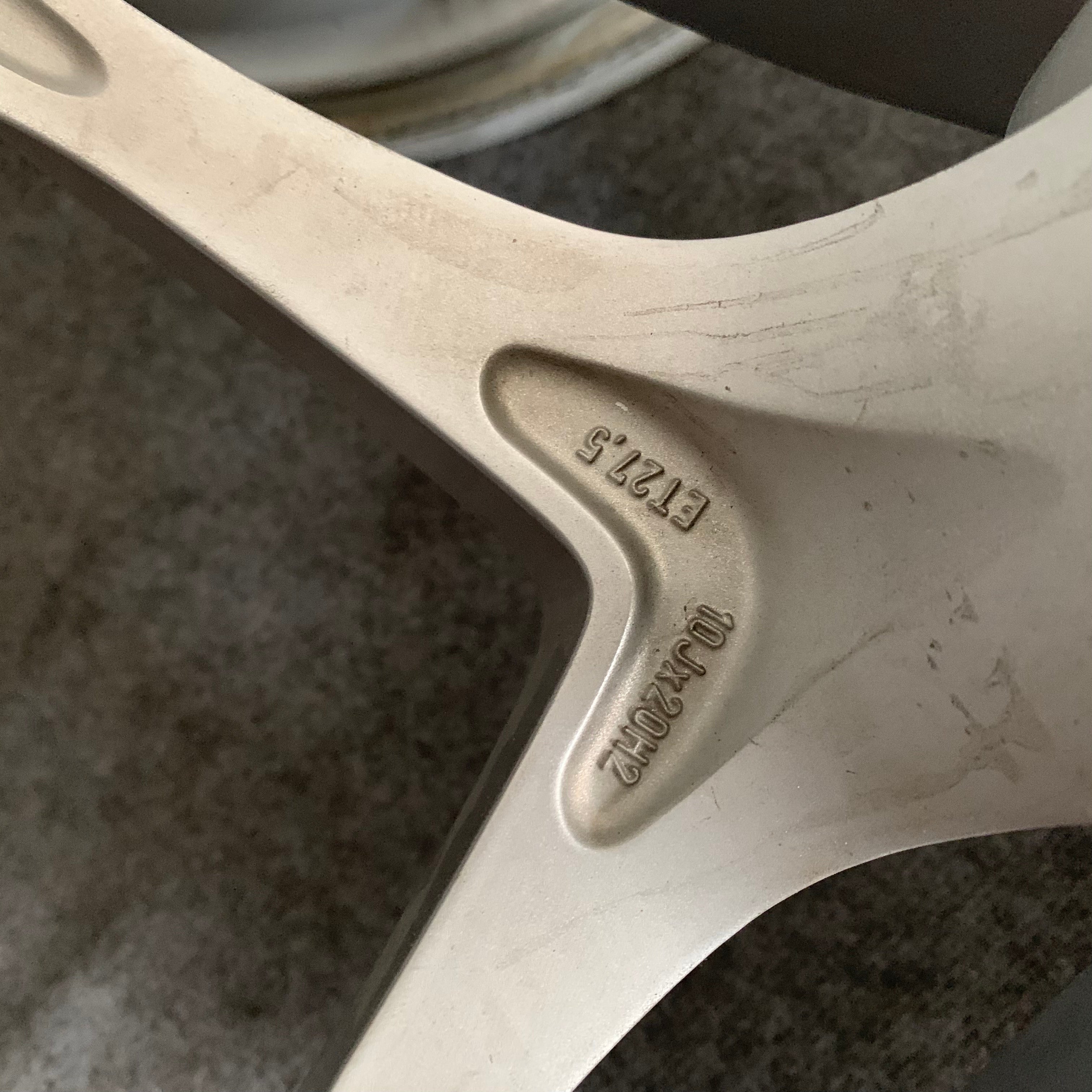 Ferrari Roma 20-inch Original wheel