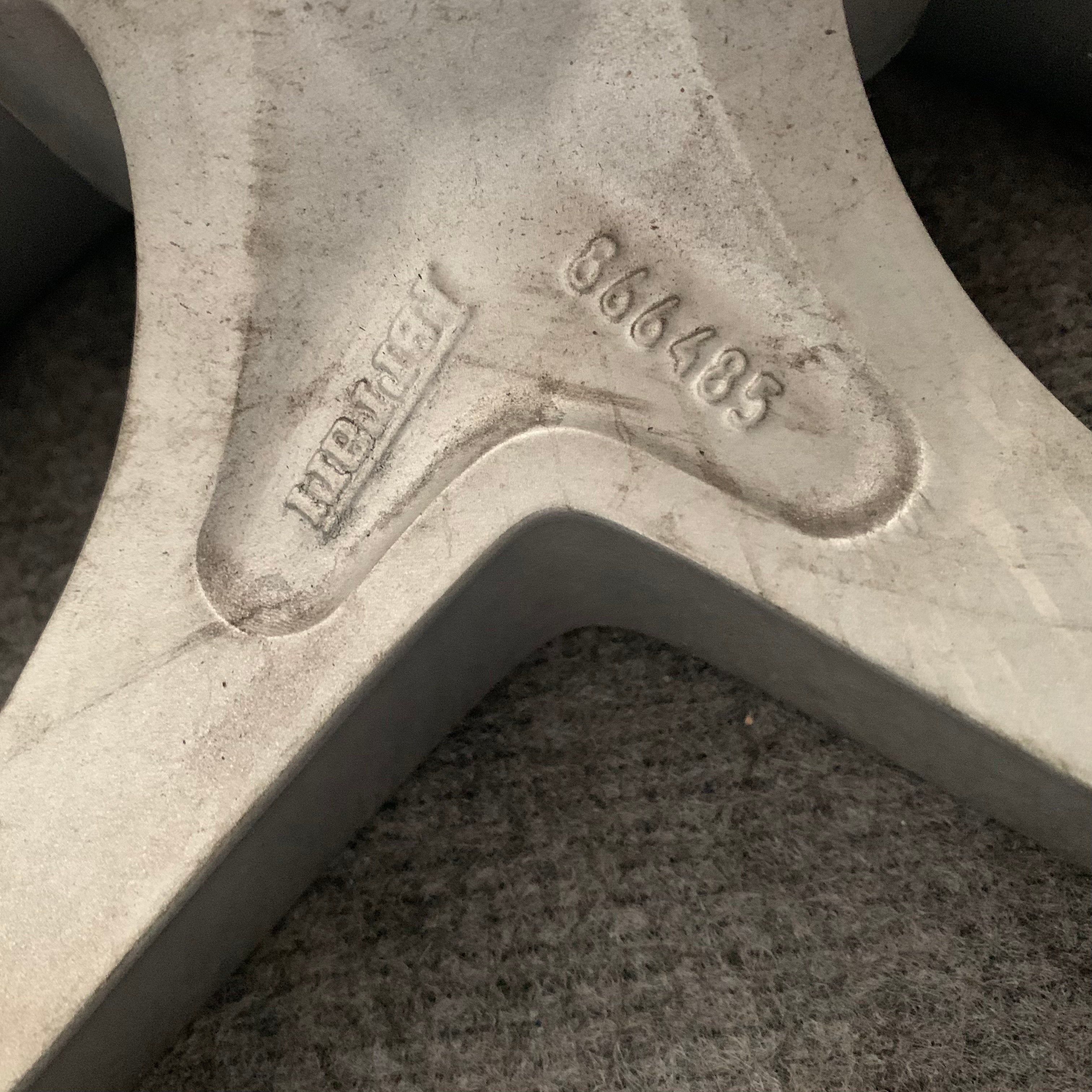 Ferrari Roma 20-inch Original wheel