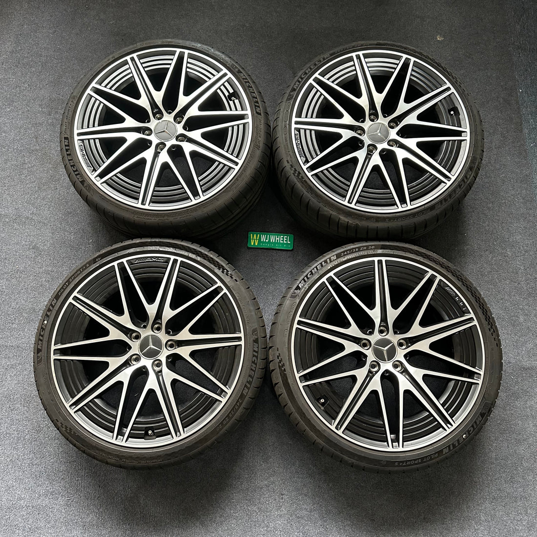 Mercedes-Benz C43 20 inch original wheels(no tire)