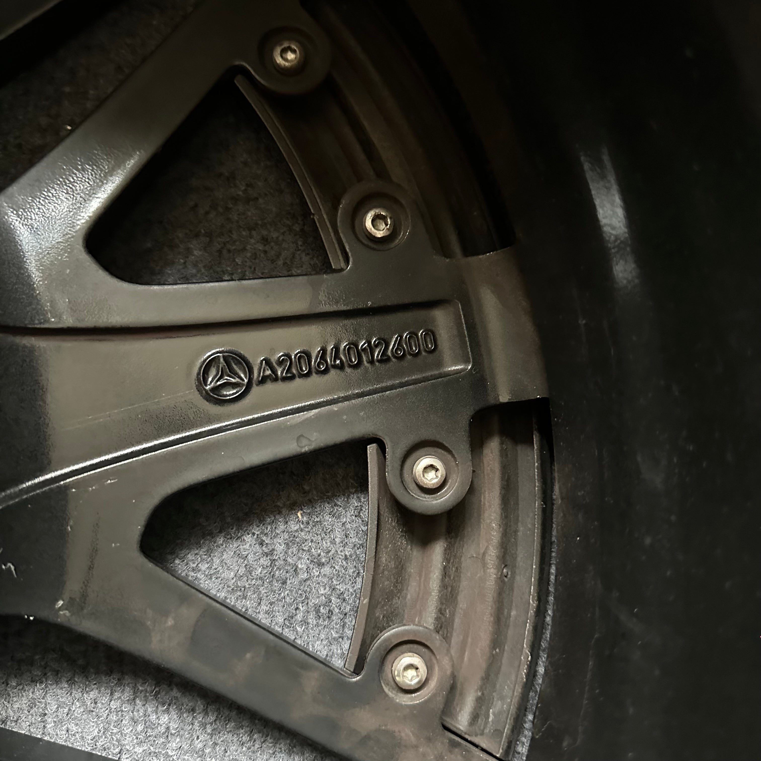 Mercedes-Benz C43 20 inch original wheels(no tire)