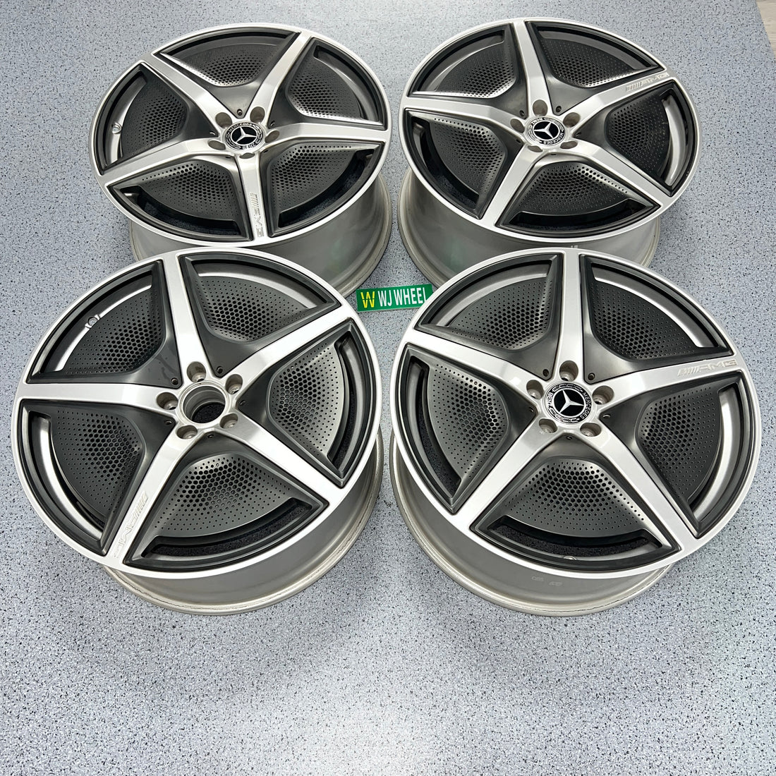 Mercedesbenz EQS 20 inch original wheel