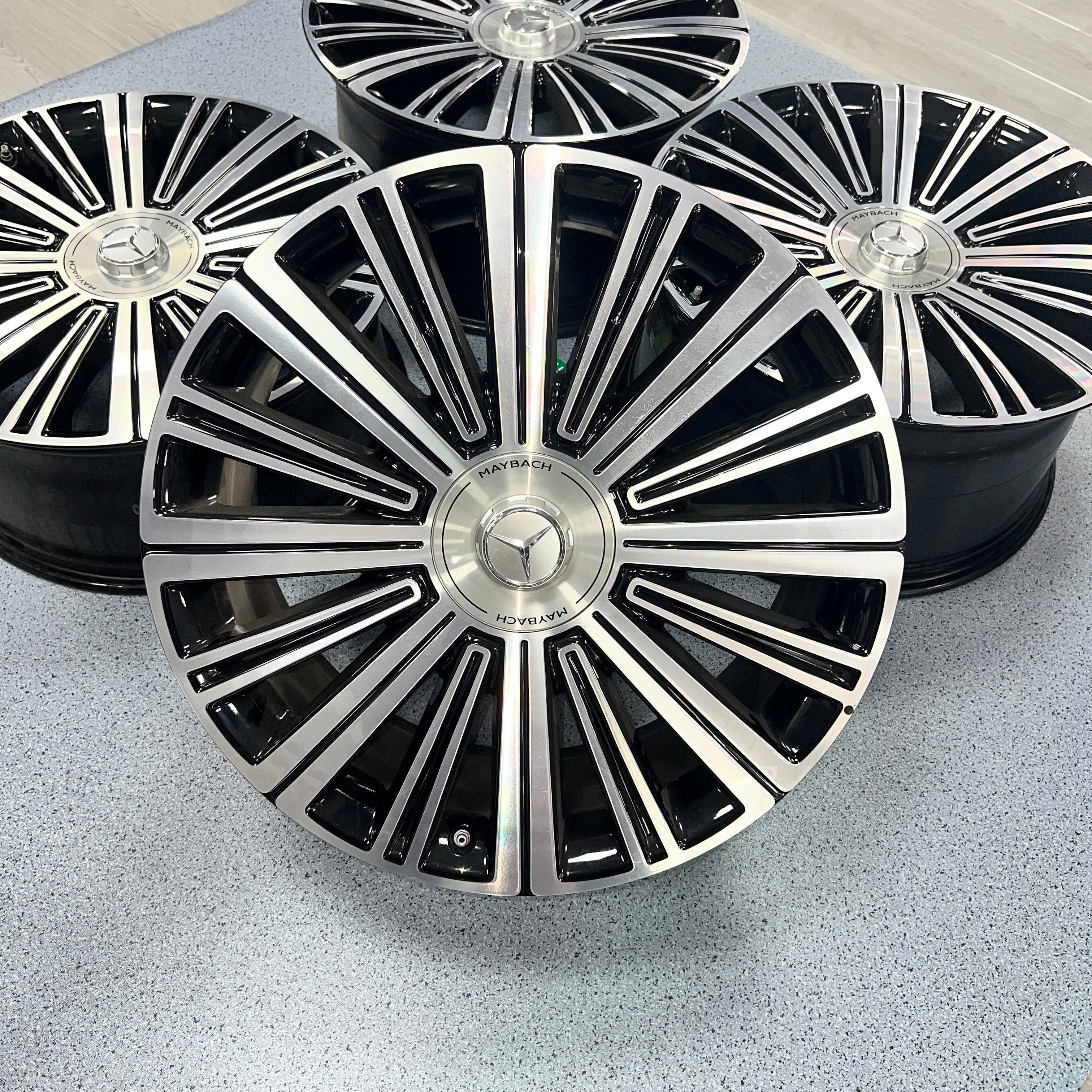 Mercedes benz GLS480 22 inch Original wheel