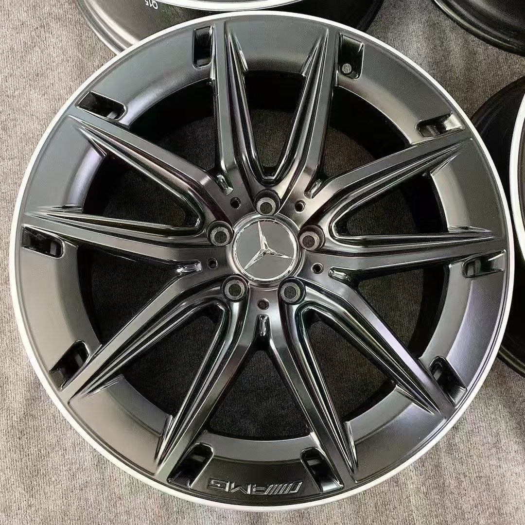 Mercedes benz GLB35 20 inch Original wheels