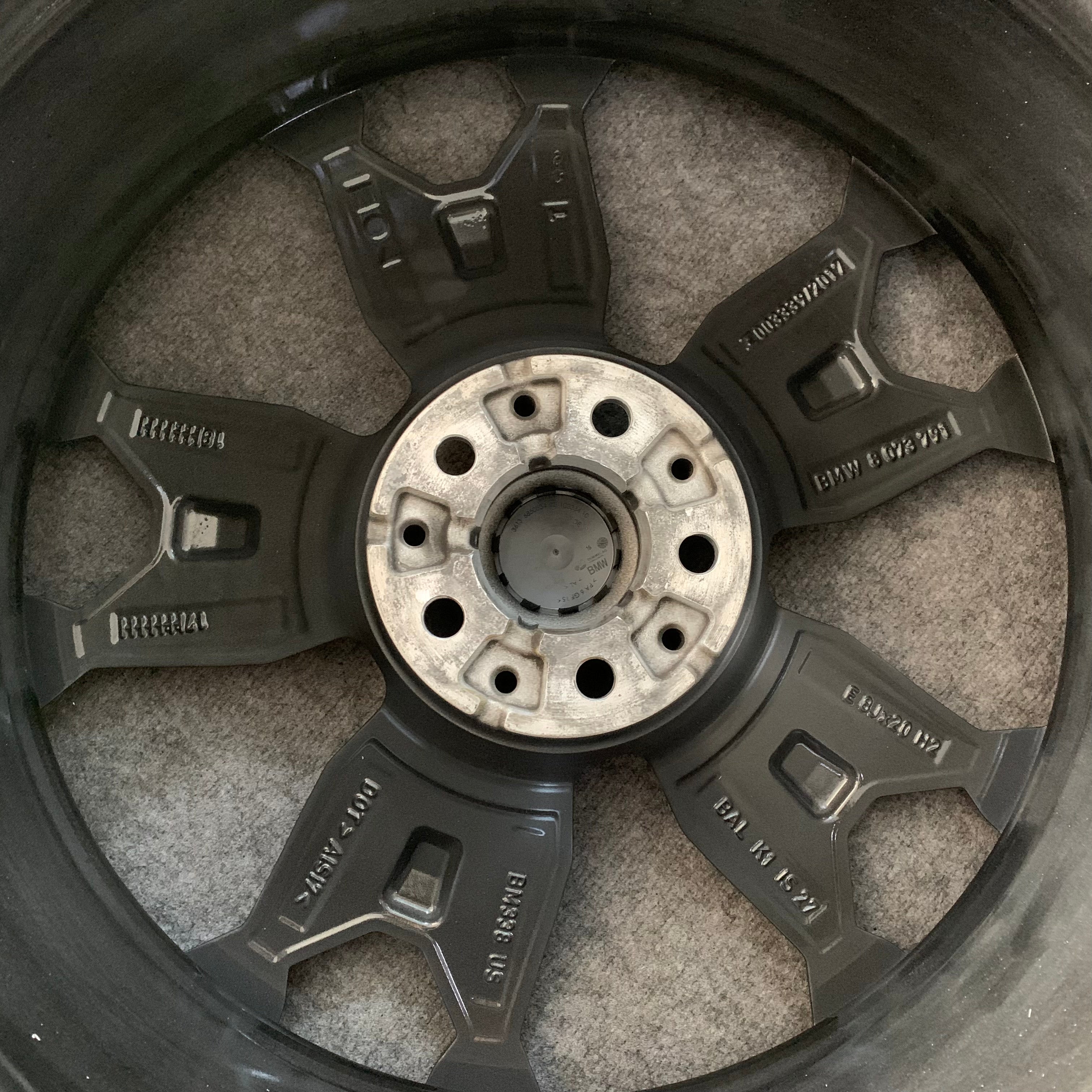 BMW X4 787M 20 inch Original wheels
