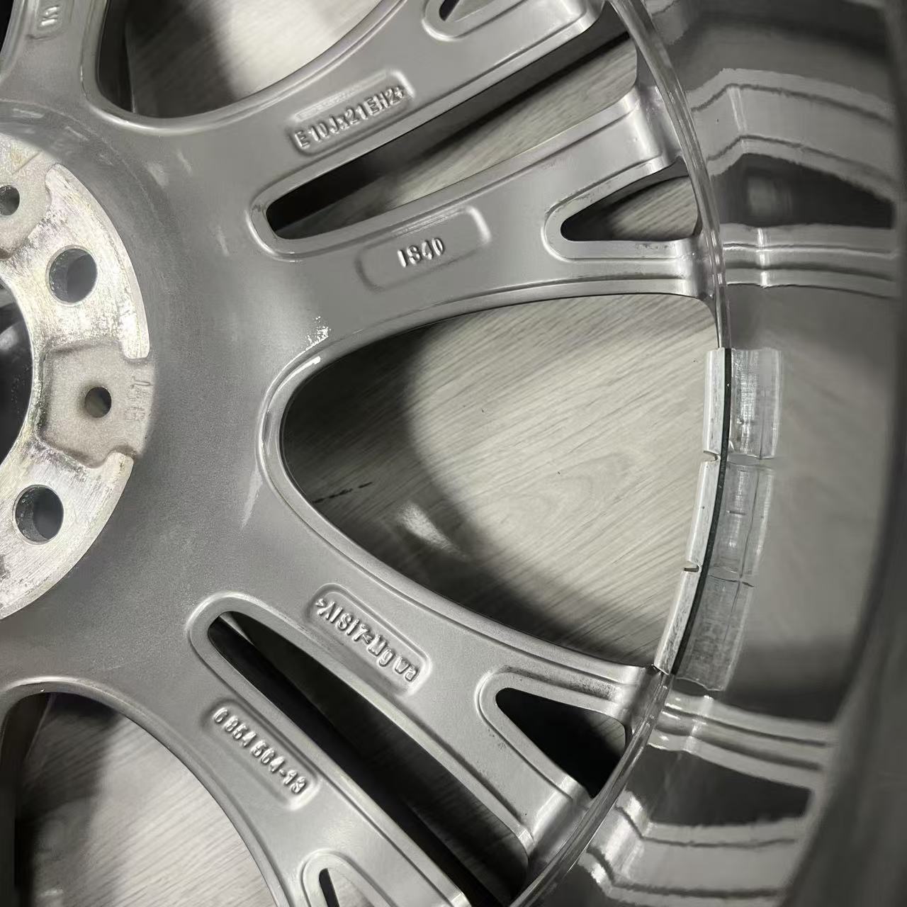 BMW X5 310M 21 inch original wheels (no tire)