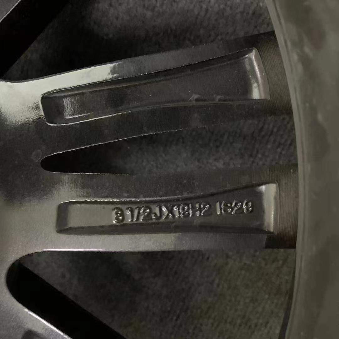BMW 5 series i5 935M 19 inch original wheels