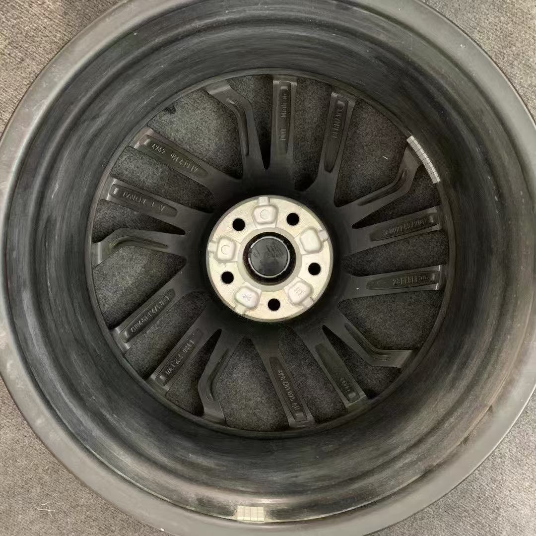 Audi A7 20 inch original wheel