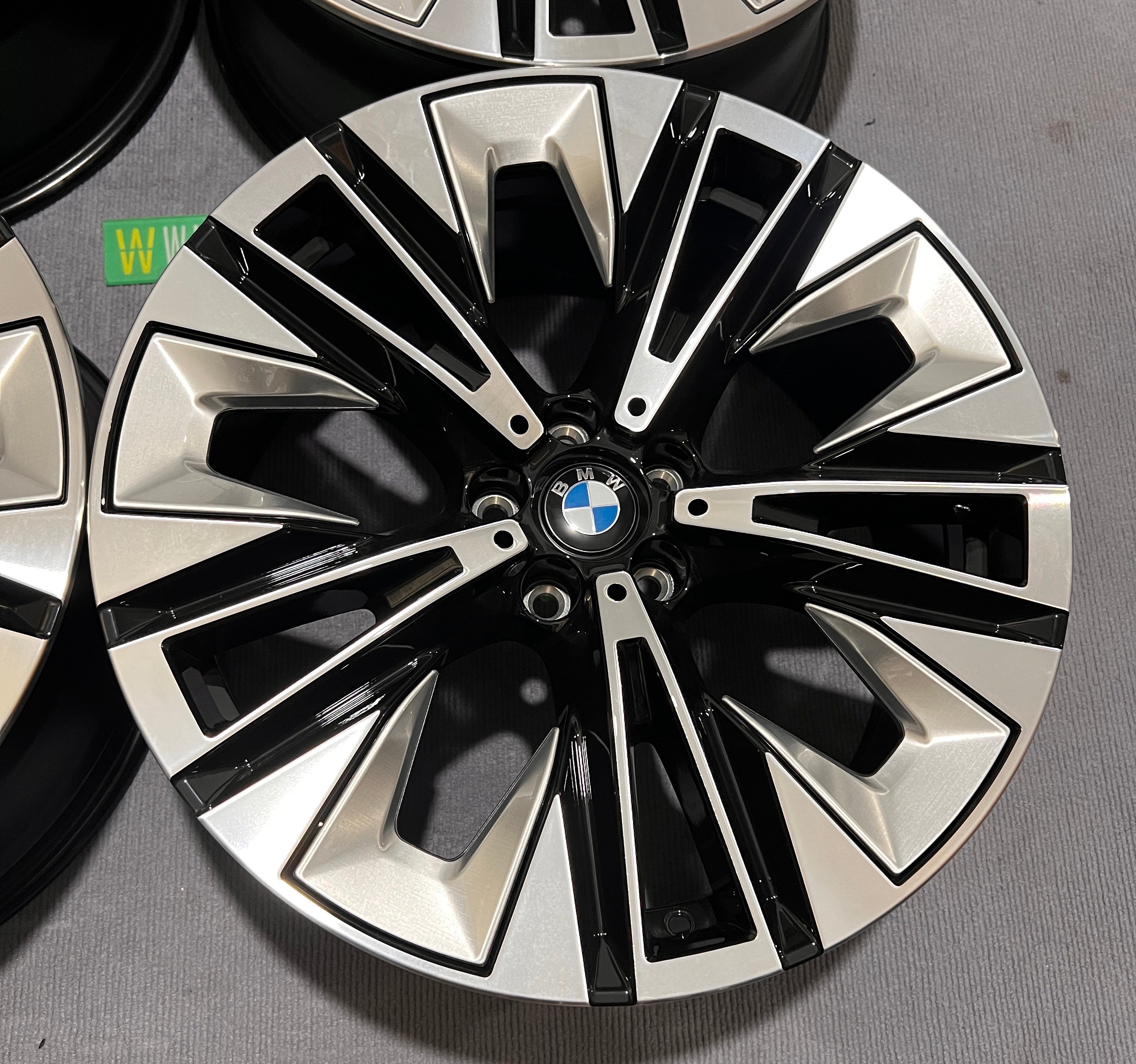 BMW  5 series 937M 20 inch Silver original wheels