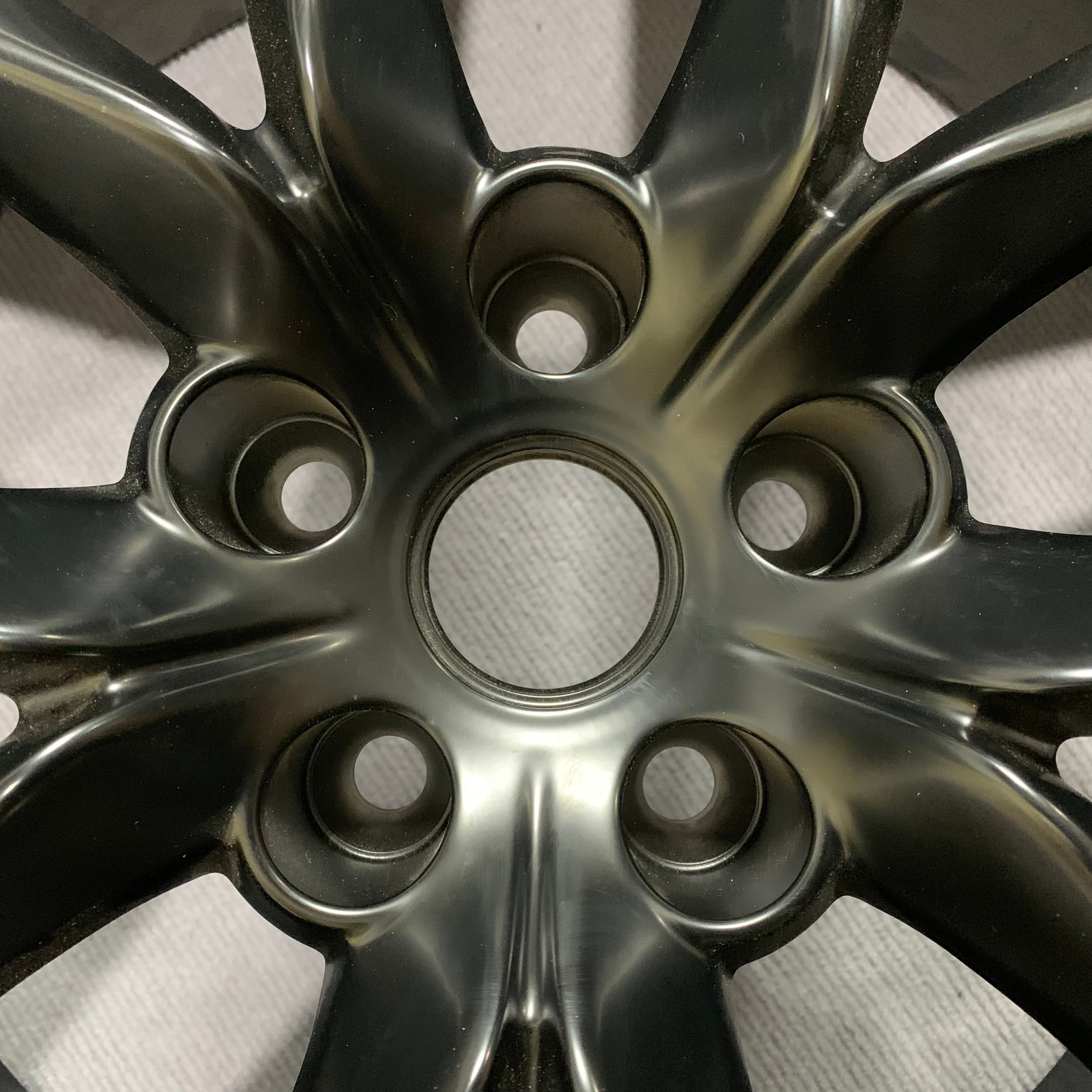 Tesla Model S 21-inch Original wheel