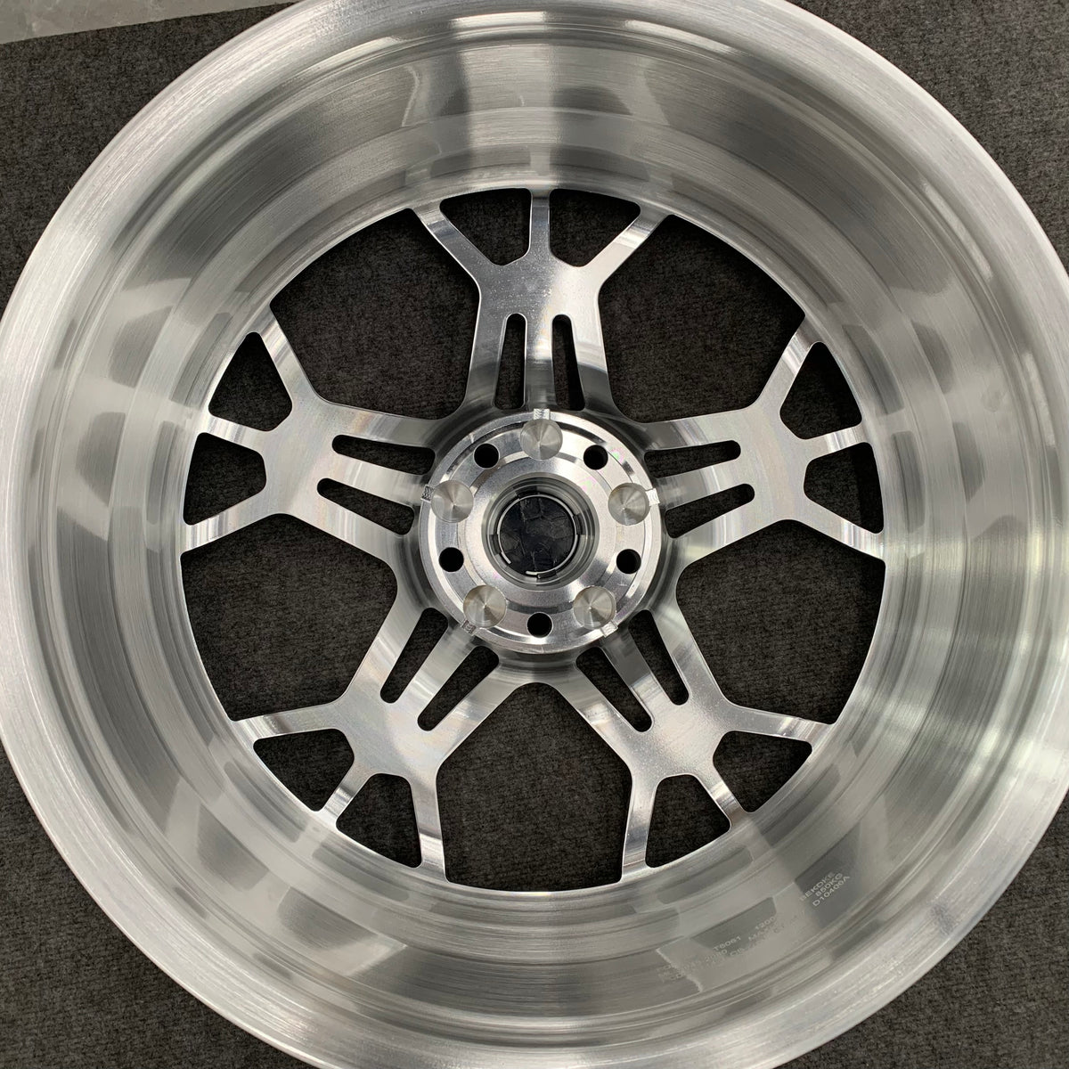 TP01 20 inch 5*114.3 67.1