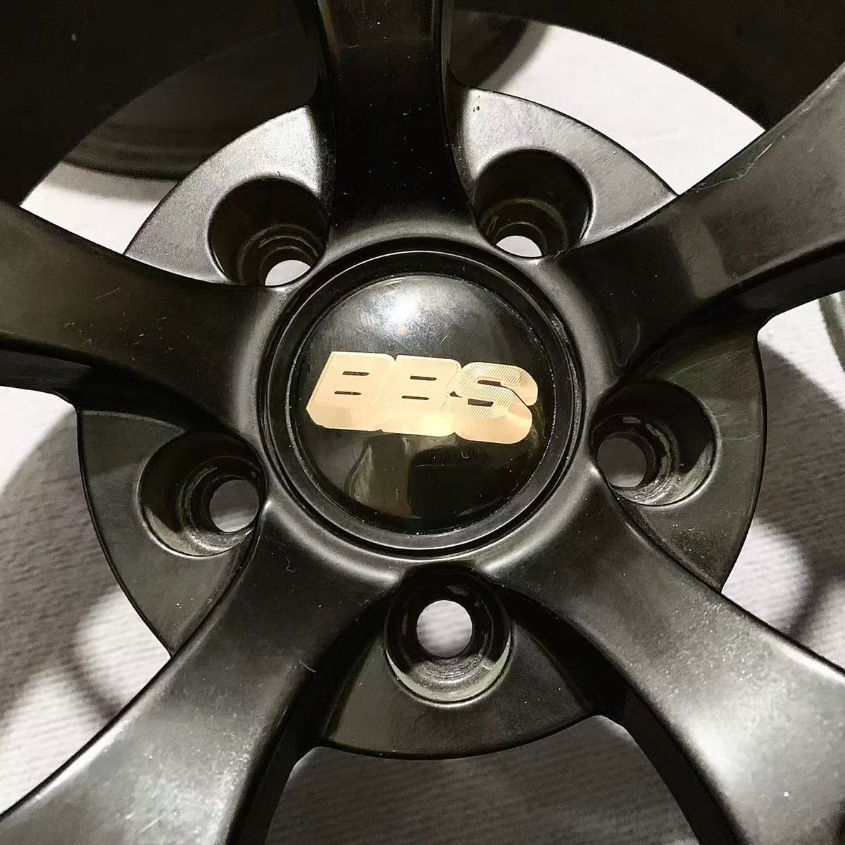 MB05 19 inch 5*112 66.6