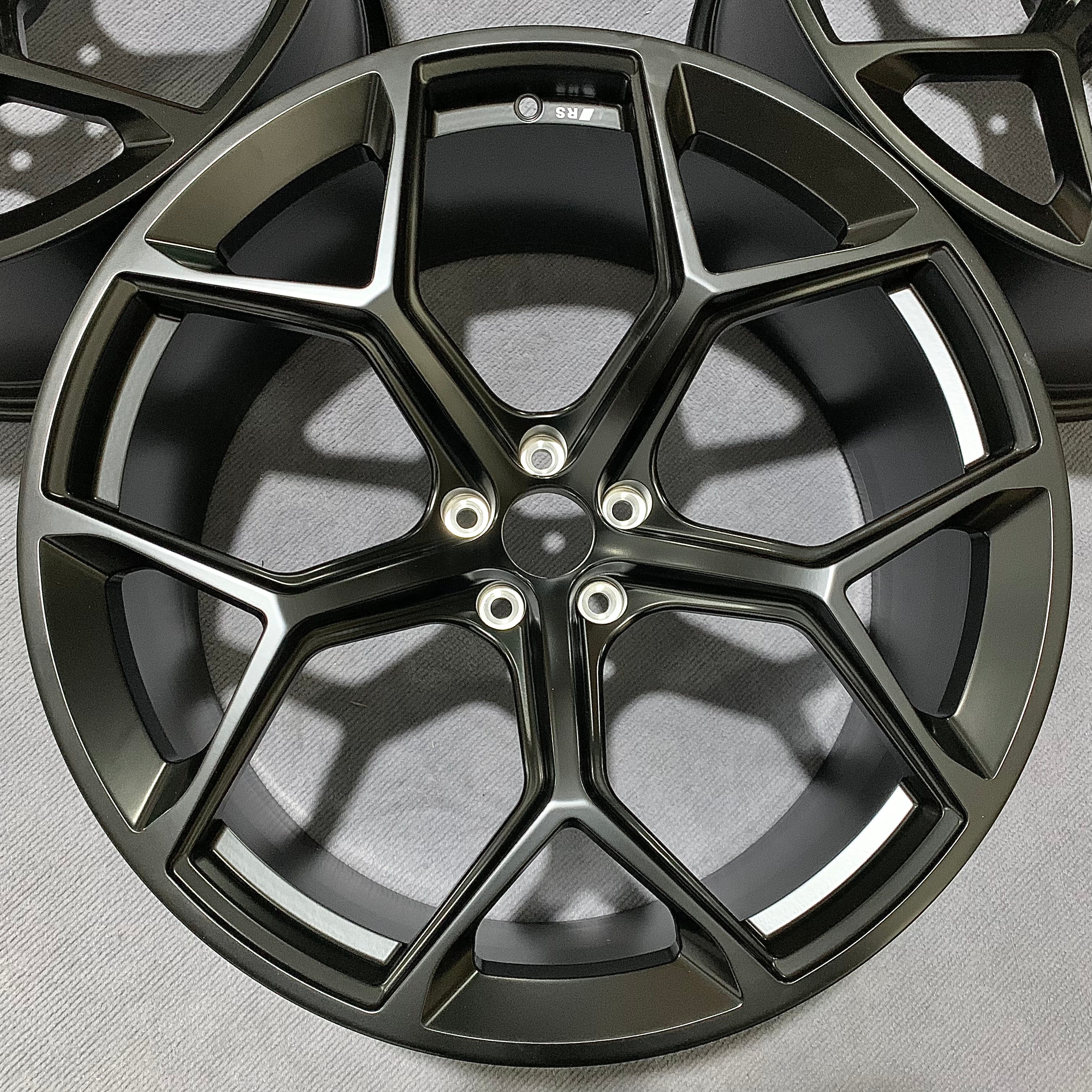 Audi RS7 22-inch Original wheels