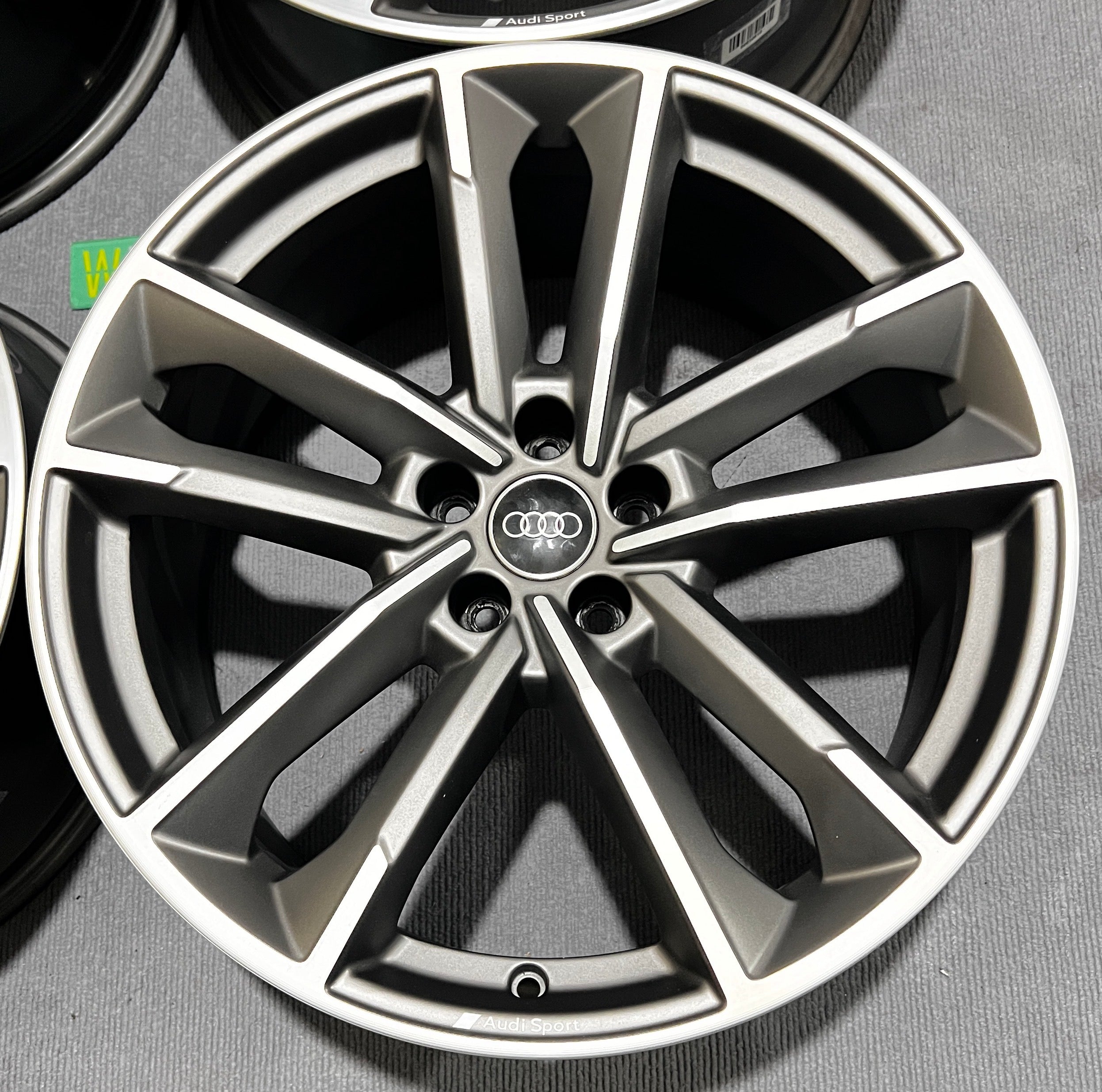 Audi A7 20-inch Original wheels