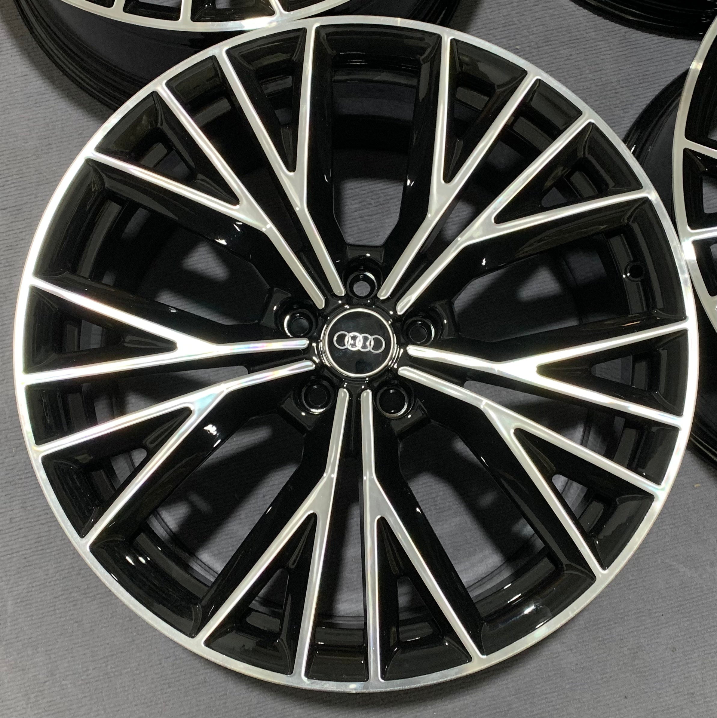 Audi A7 20-inch Original wheels