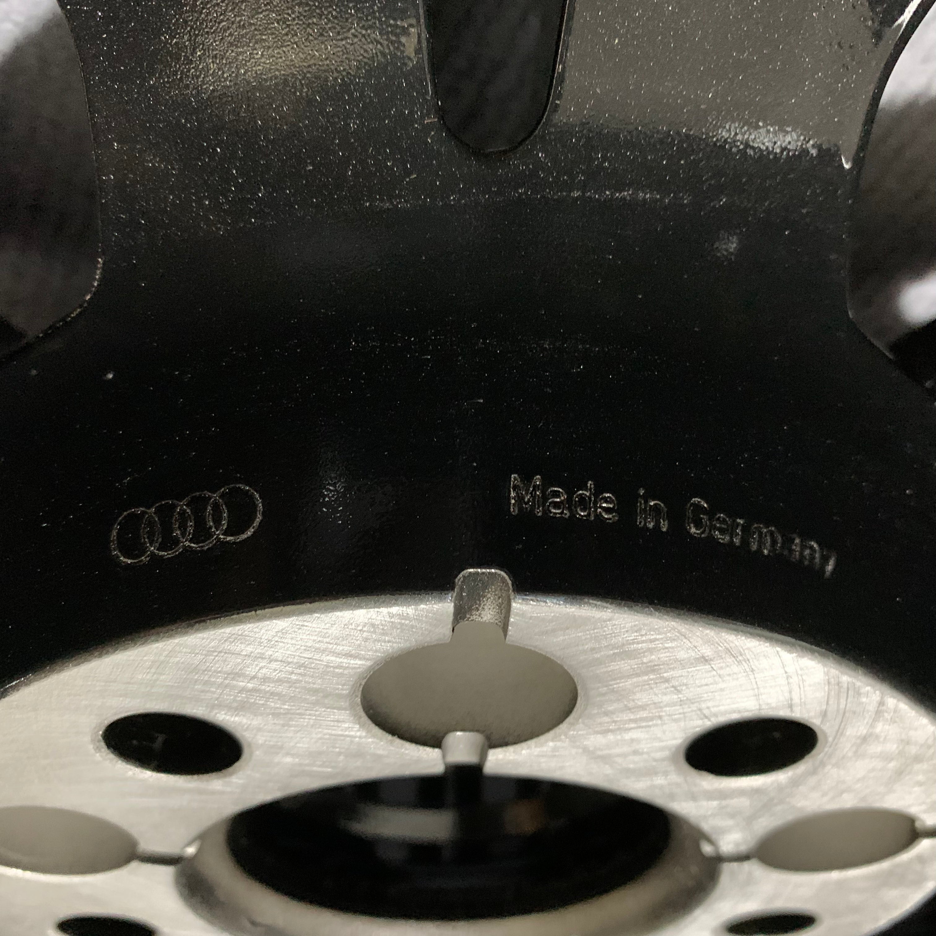 Audi A7 20-inch Original wheels