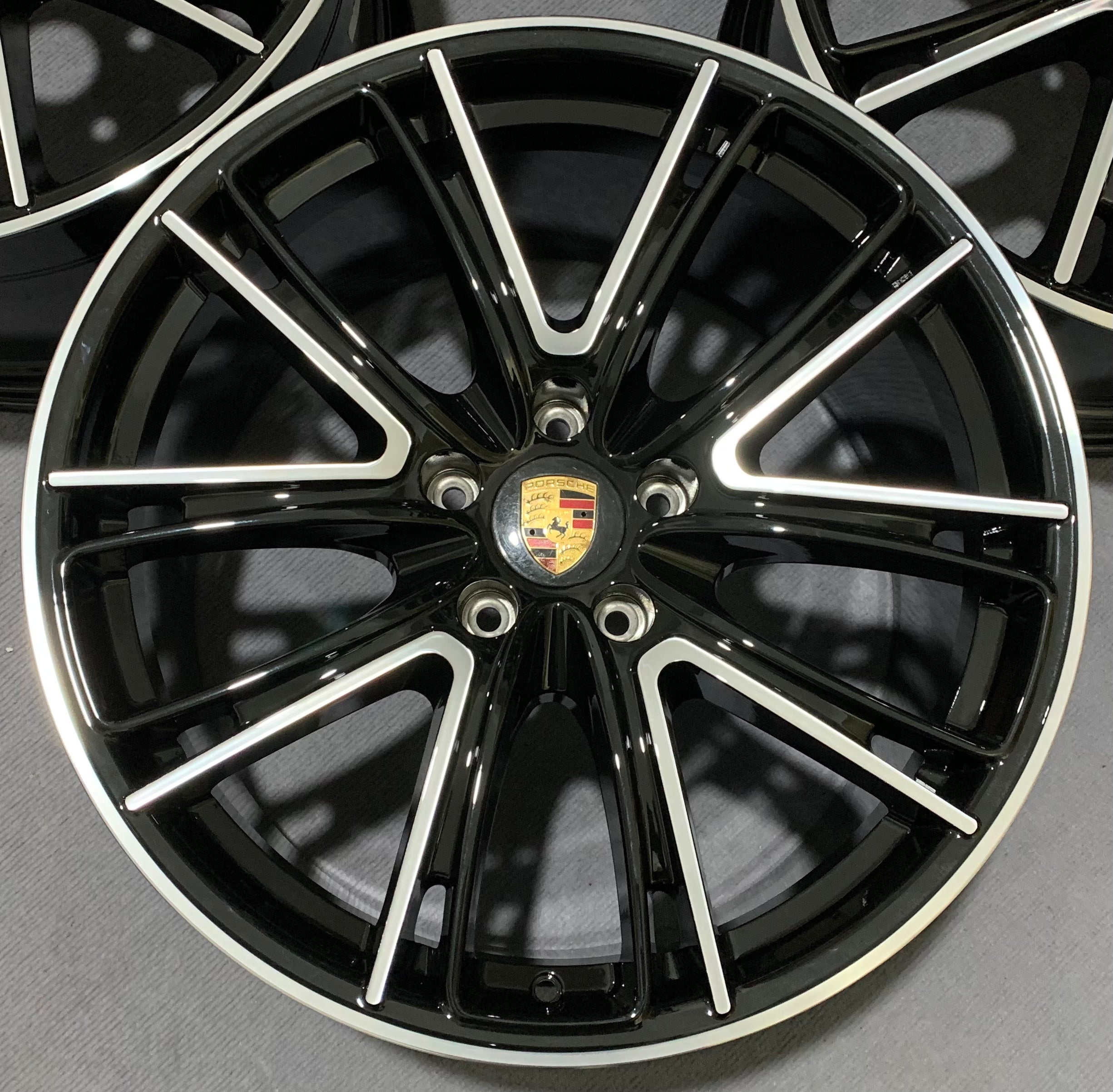 Porsche panamera 21 inch original wheel