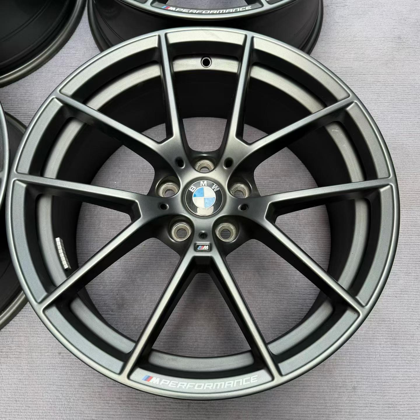 BMW 3 series 898M 19 inch original wheel