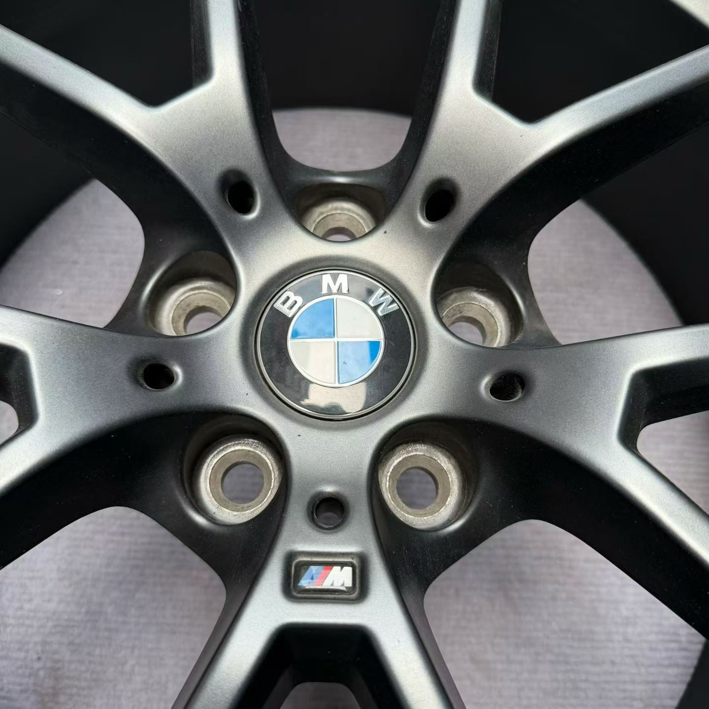 BMW 3 series 898M 19 inch original wheel