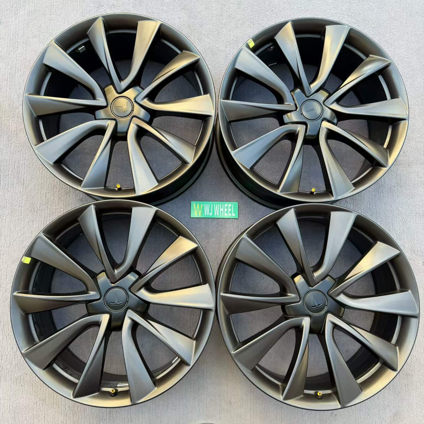 Tesla Model 3 20-inch Original wheel
