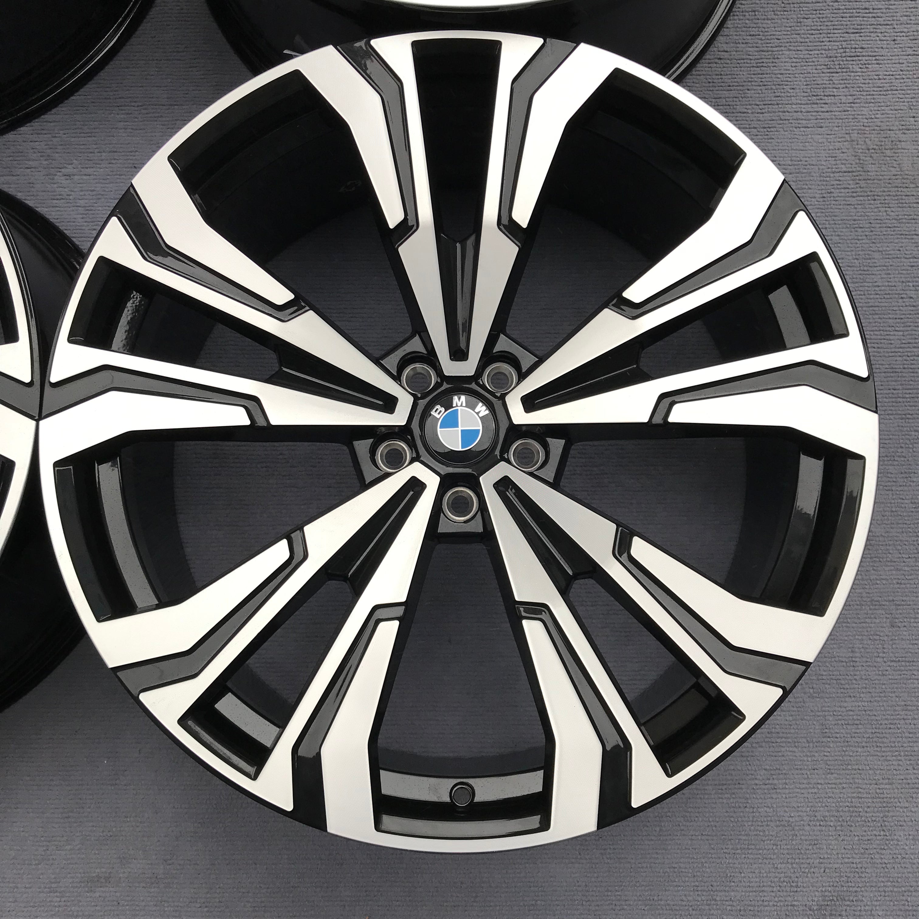 OEM05 22 inch 5*112 66.6