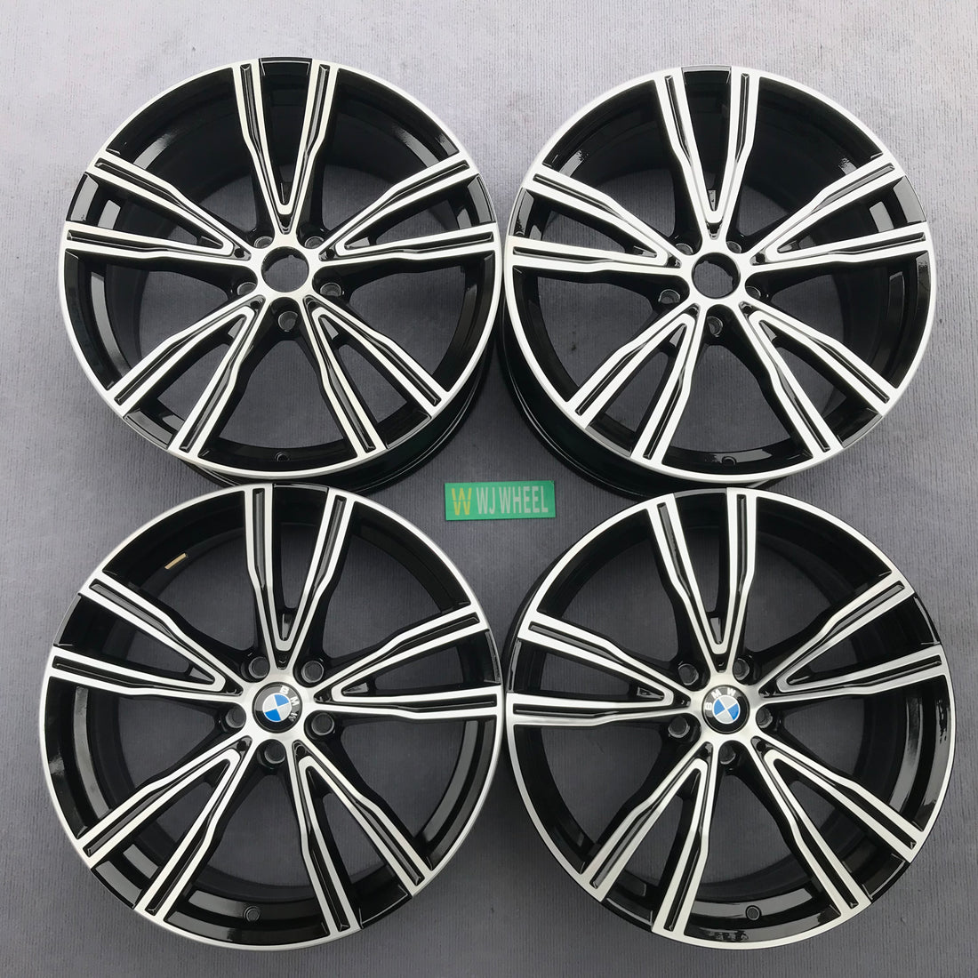 BMW 8 series 840 20 inch original wheels