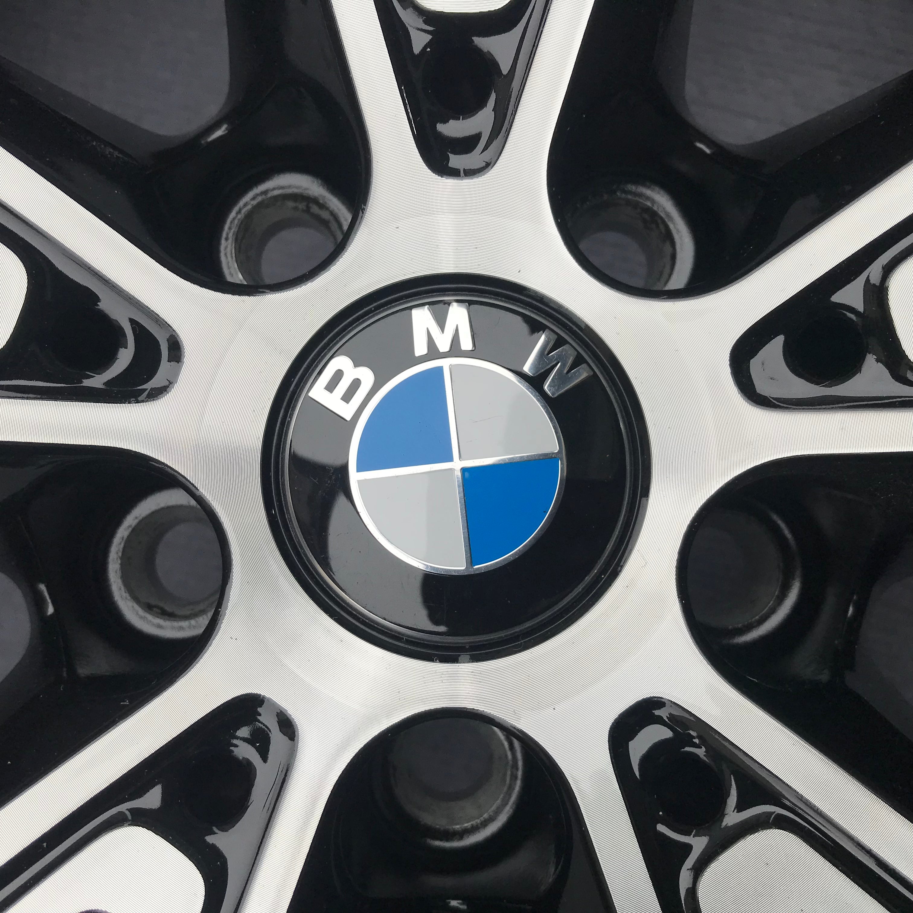 BMW 8 series 840 20 inch original wheels