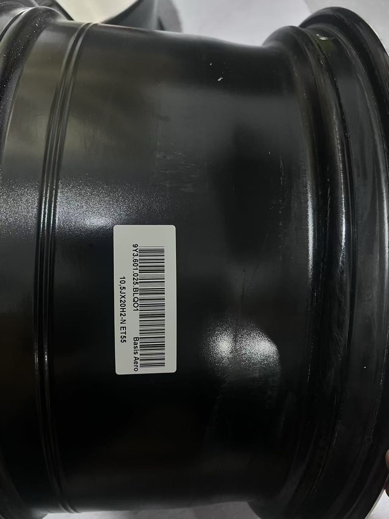 Porsche Cayenne 20 inch  original wheel