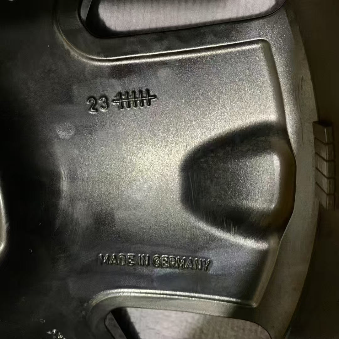 Porsche Cayenne 20 inch  original wheel