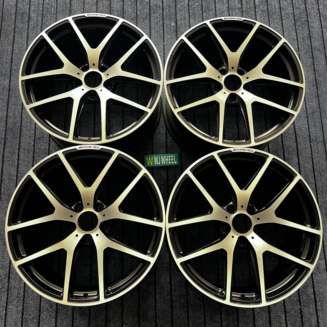 Mercedes benz G63 21 inch Original wheels