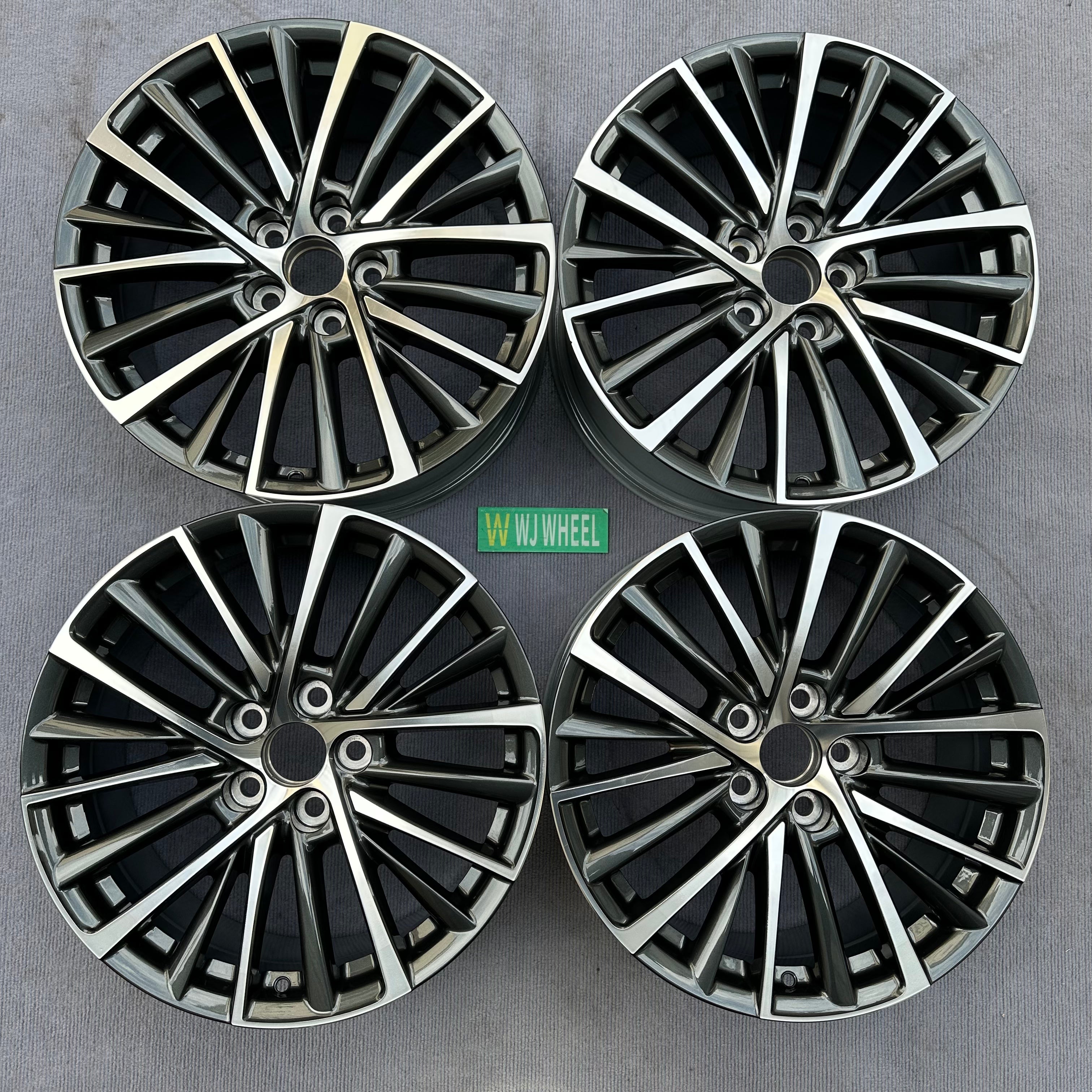 Lexus ES 18 inch  original wheels