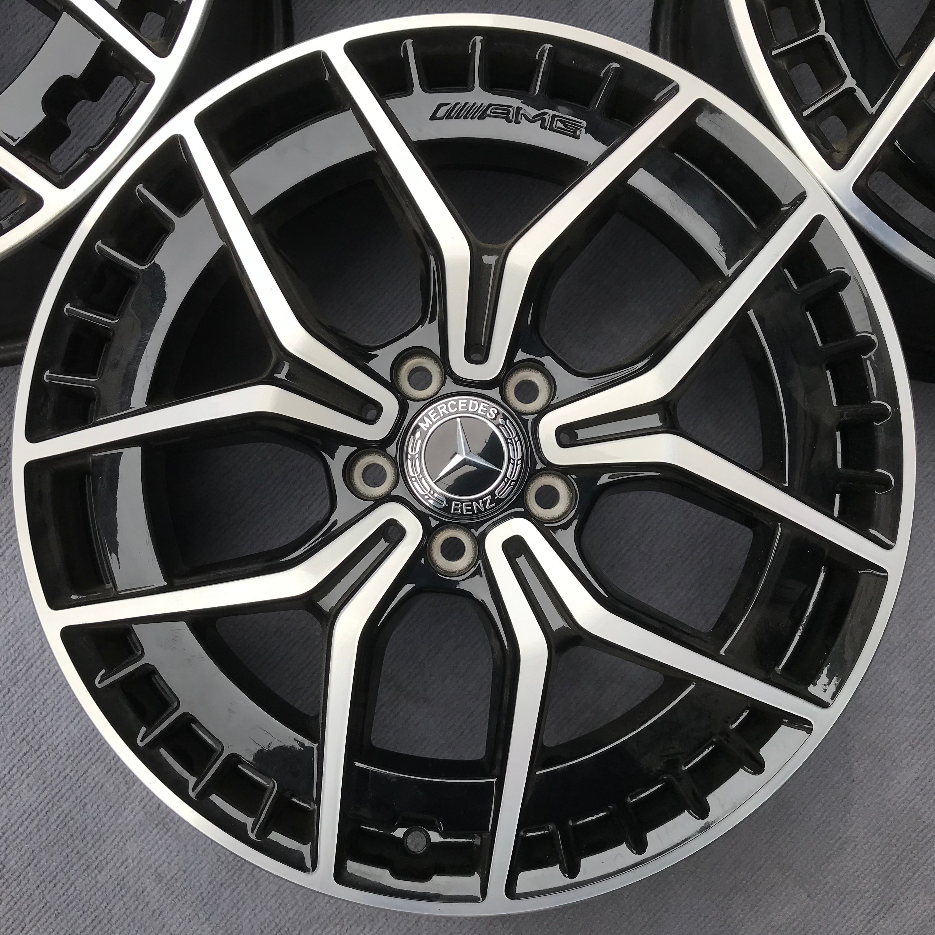 Mercedes benz EQA 19 inch original wheel