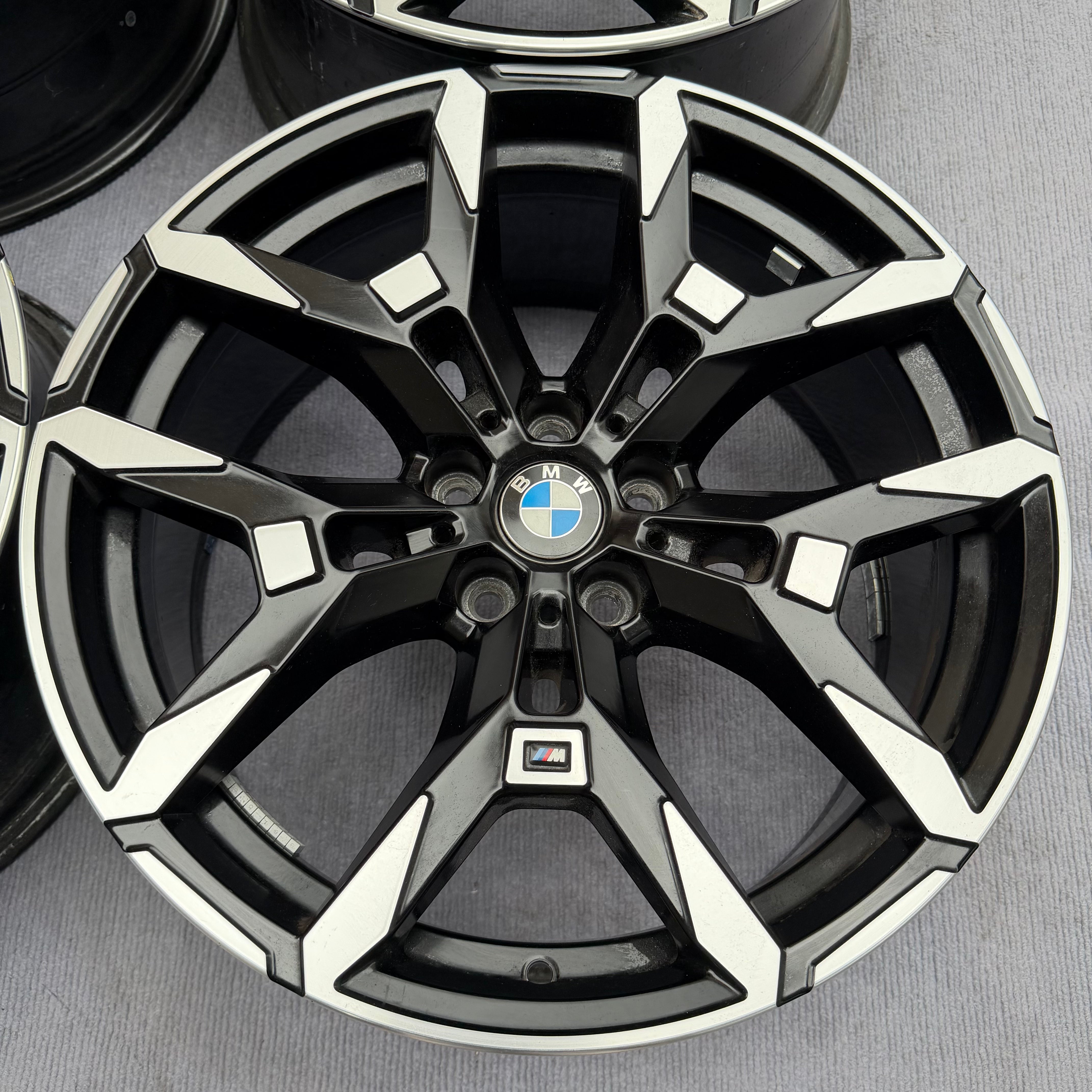 BMW 4 series 19 inch original wheels