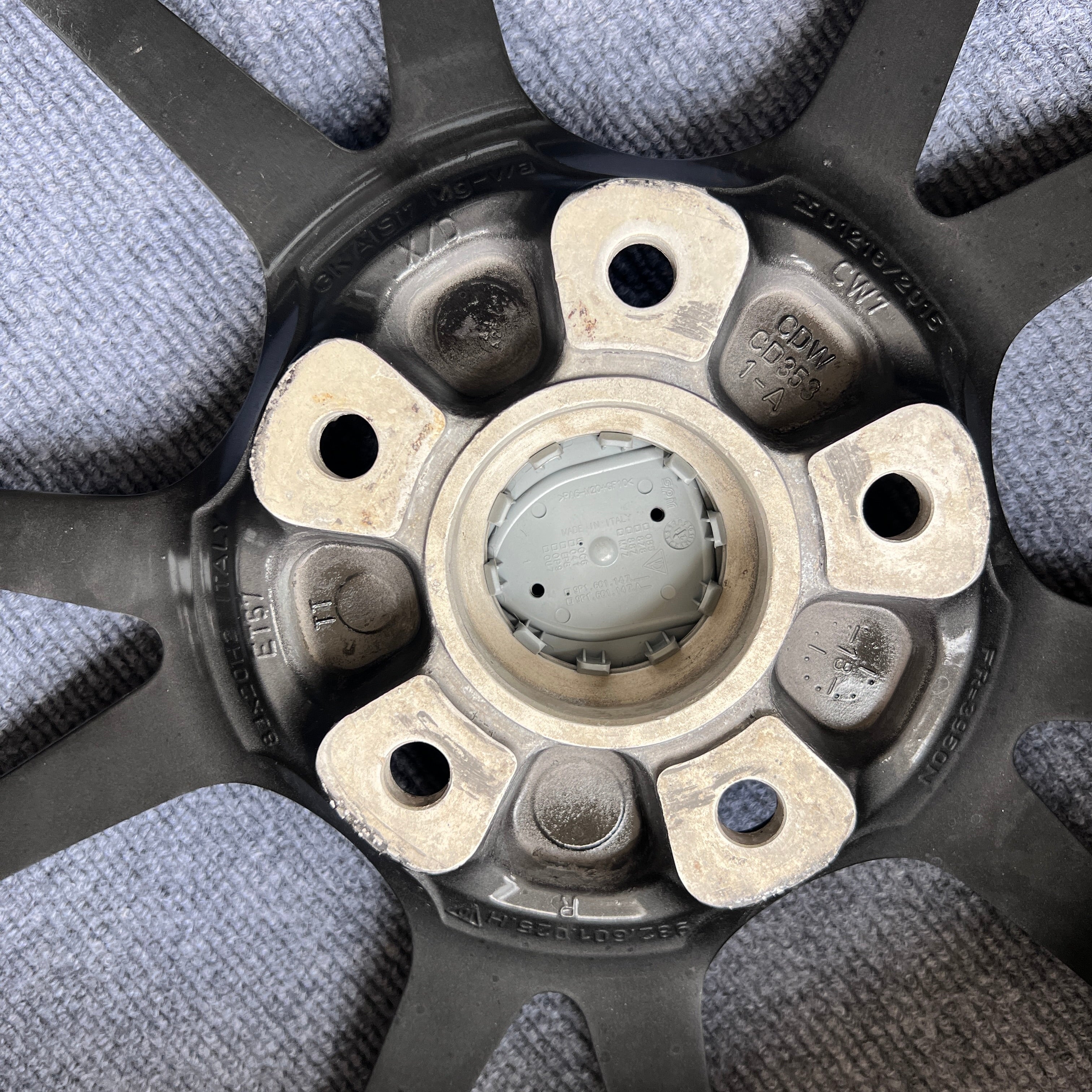 Porsche 718 20 inch original wheel
