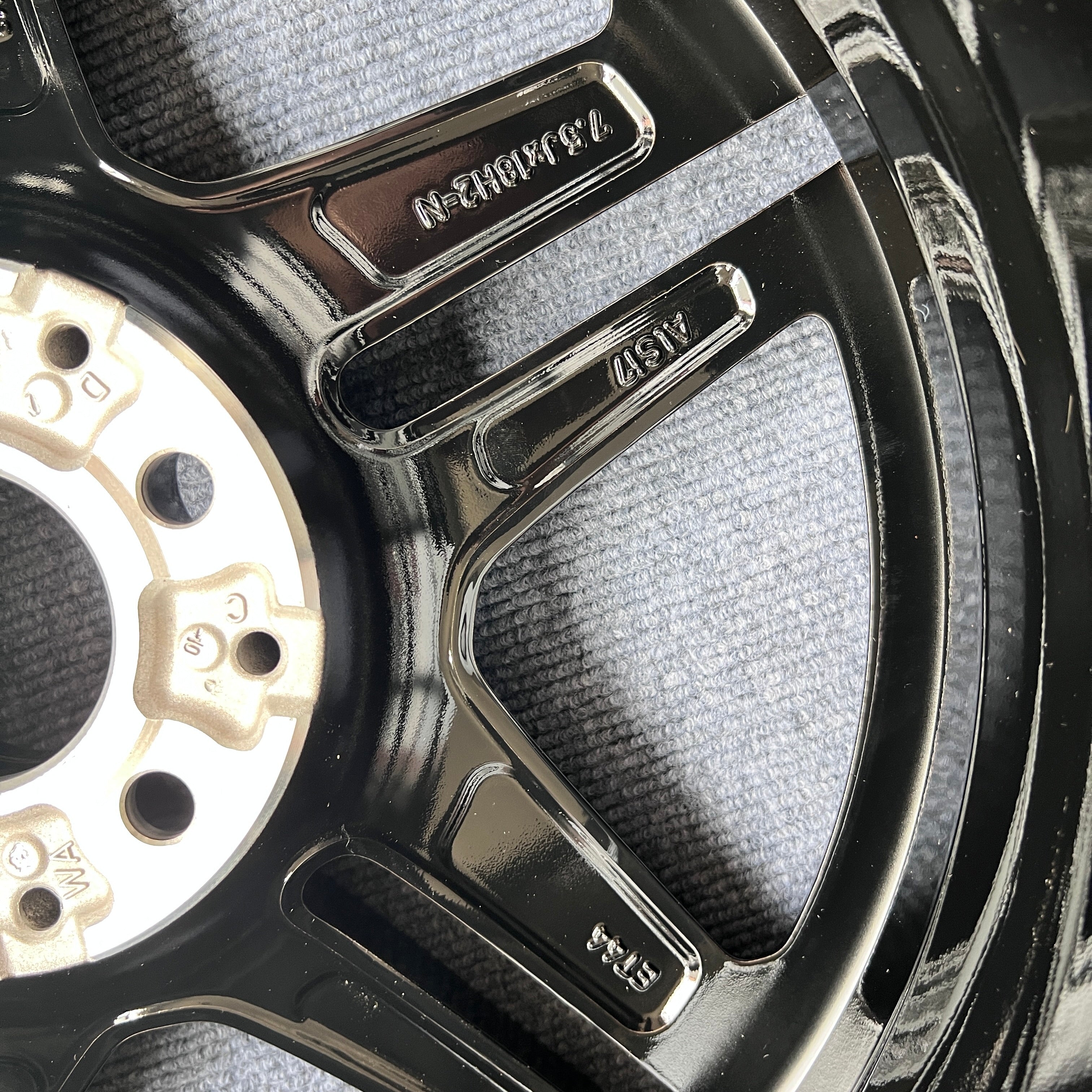 Mercedes benz C300 18 inch original wheel