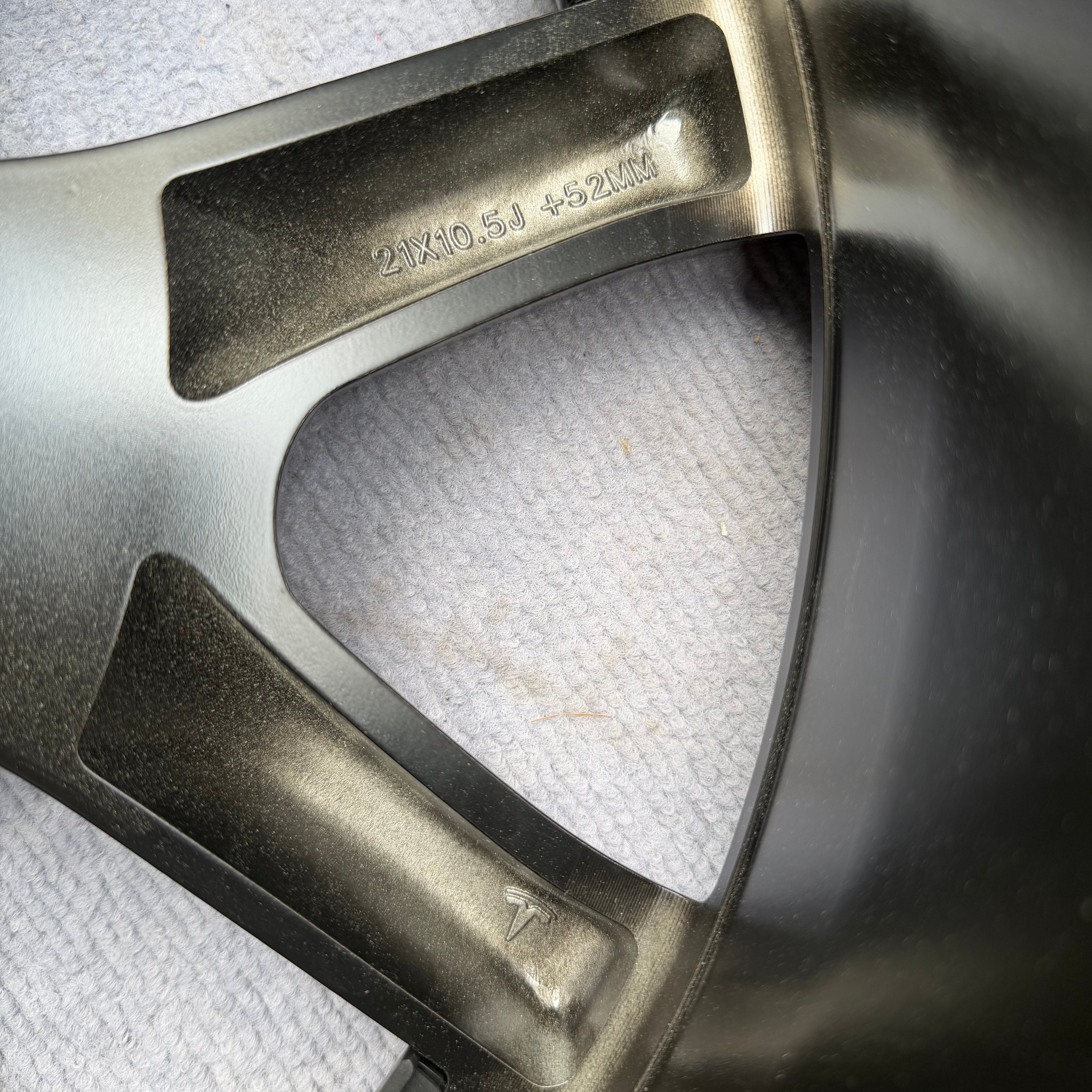 Tesla Model Y 21-inch Original wheel