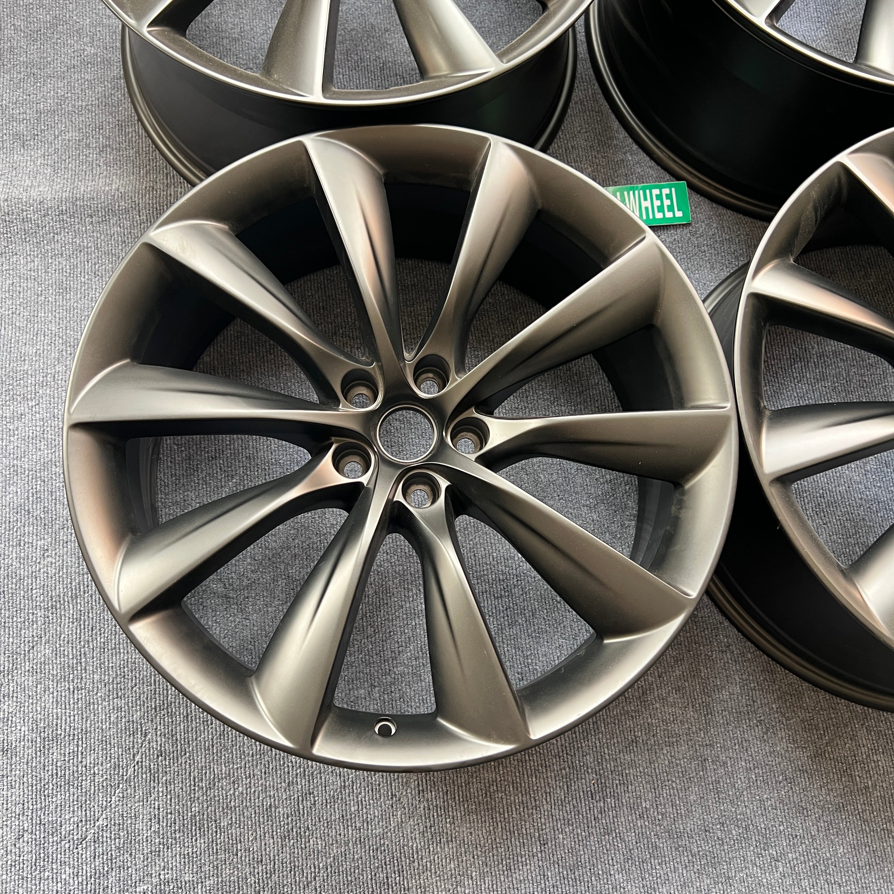 Tesla Model X 22-inch Original wheel