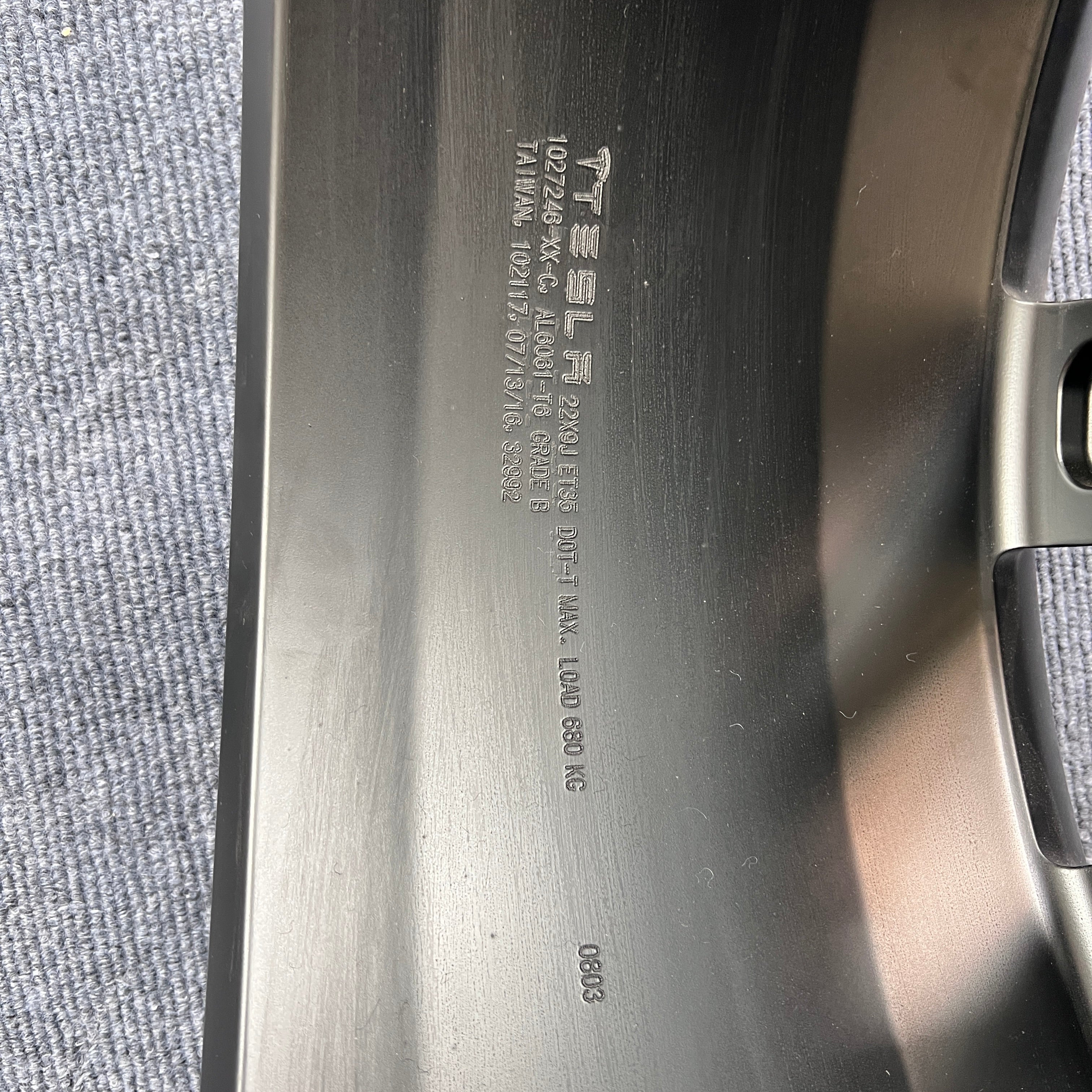 Tesla Model X 22-inch Original wheel