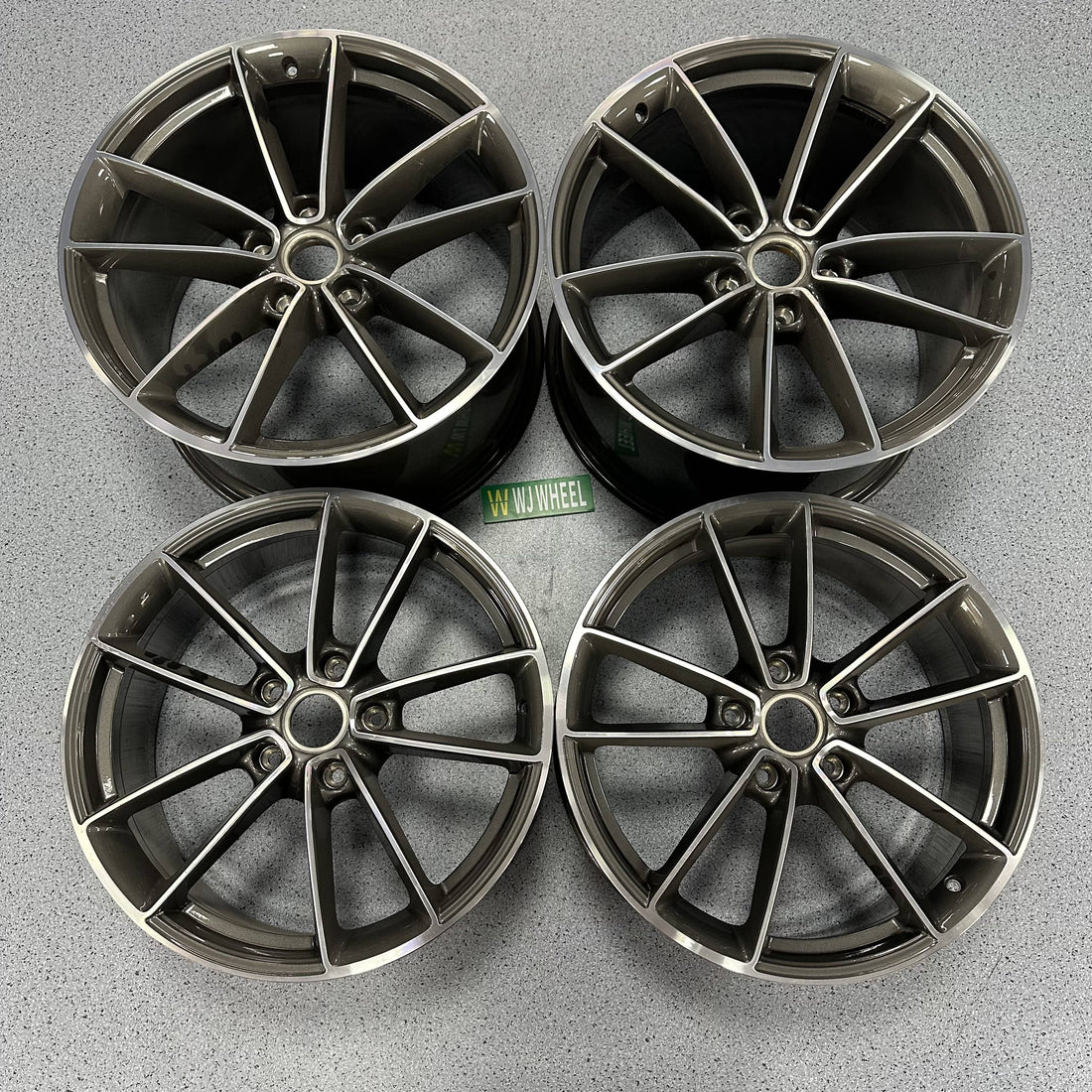 Porsche 911 20/21 inch original wheel