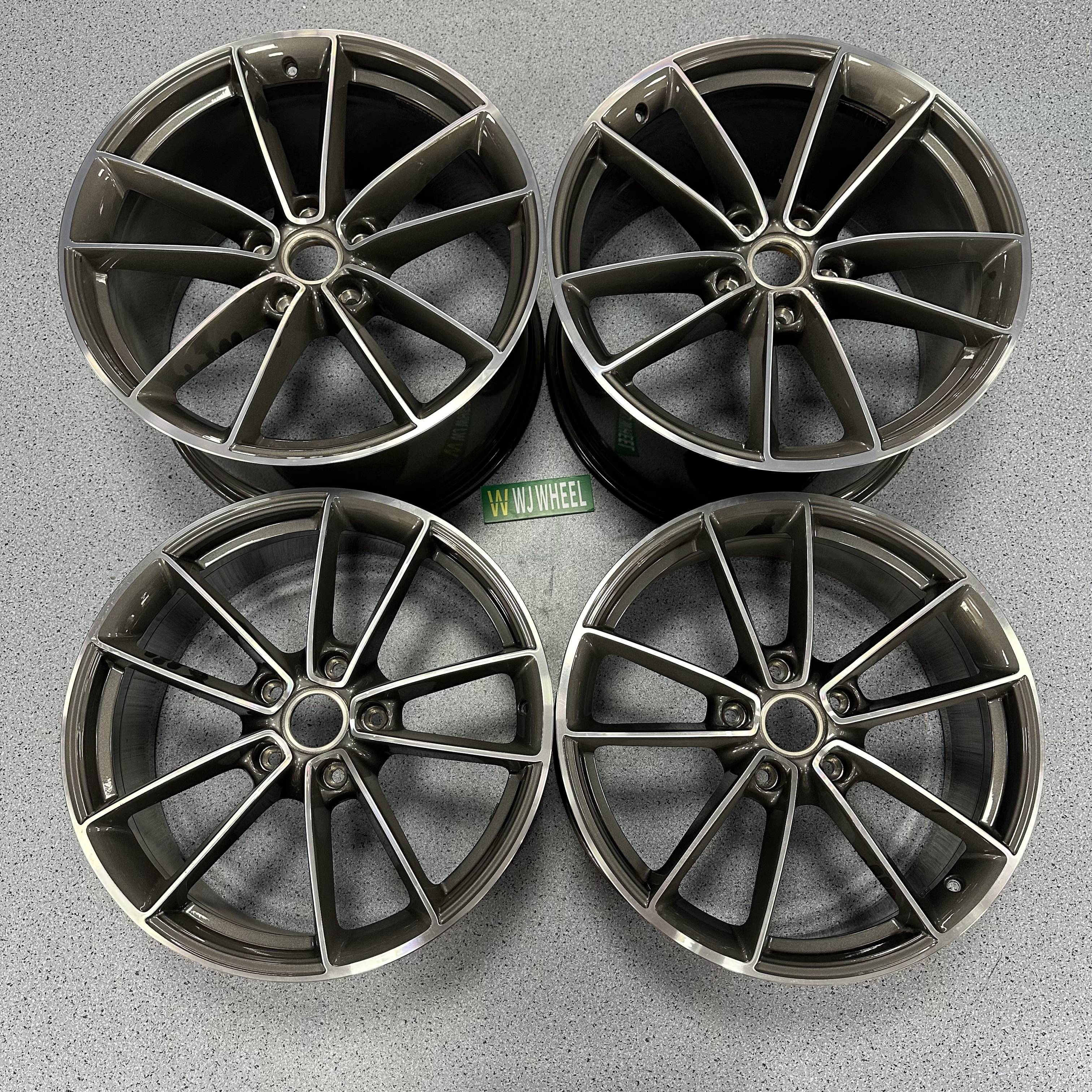 Porsche 911 20/21 inch original wheel