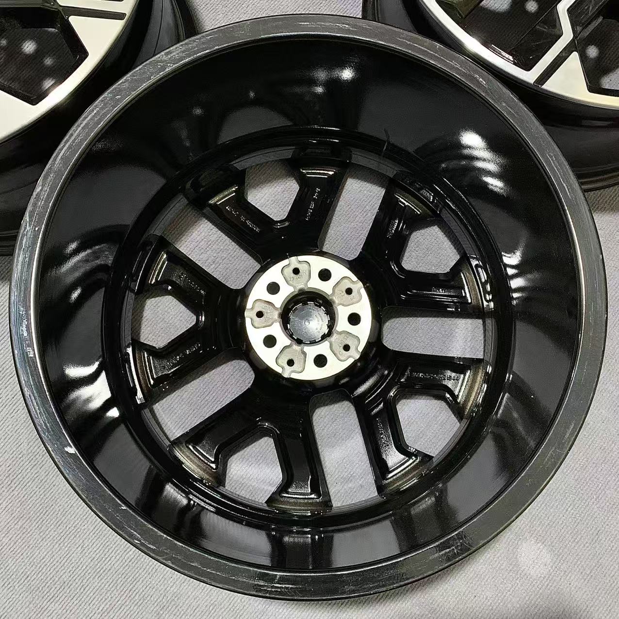 BMW X3 1036M 20 inches Brand new original wheels