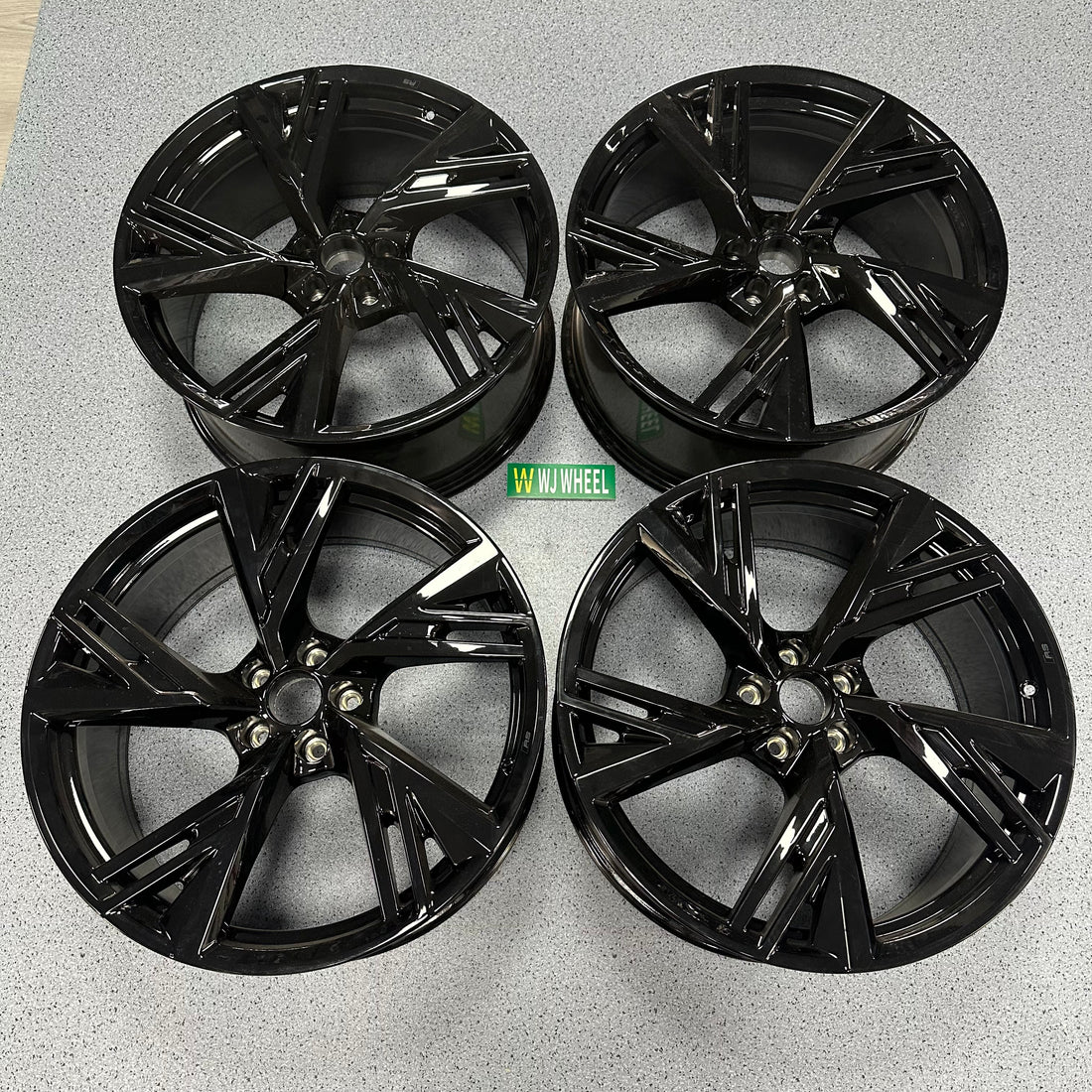 Audi Q6 21 inch brand new original wheels