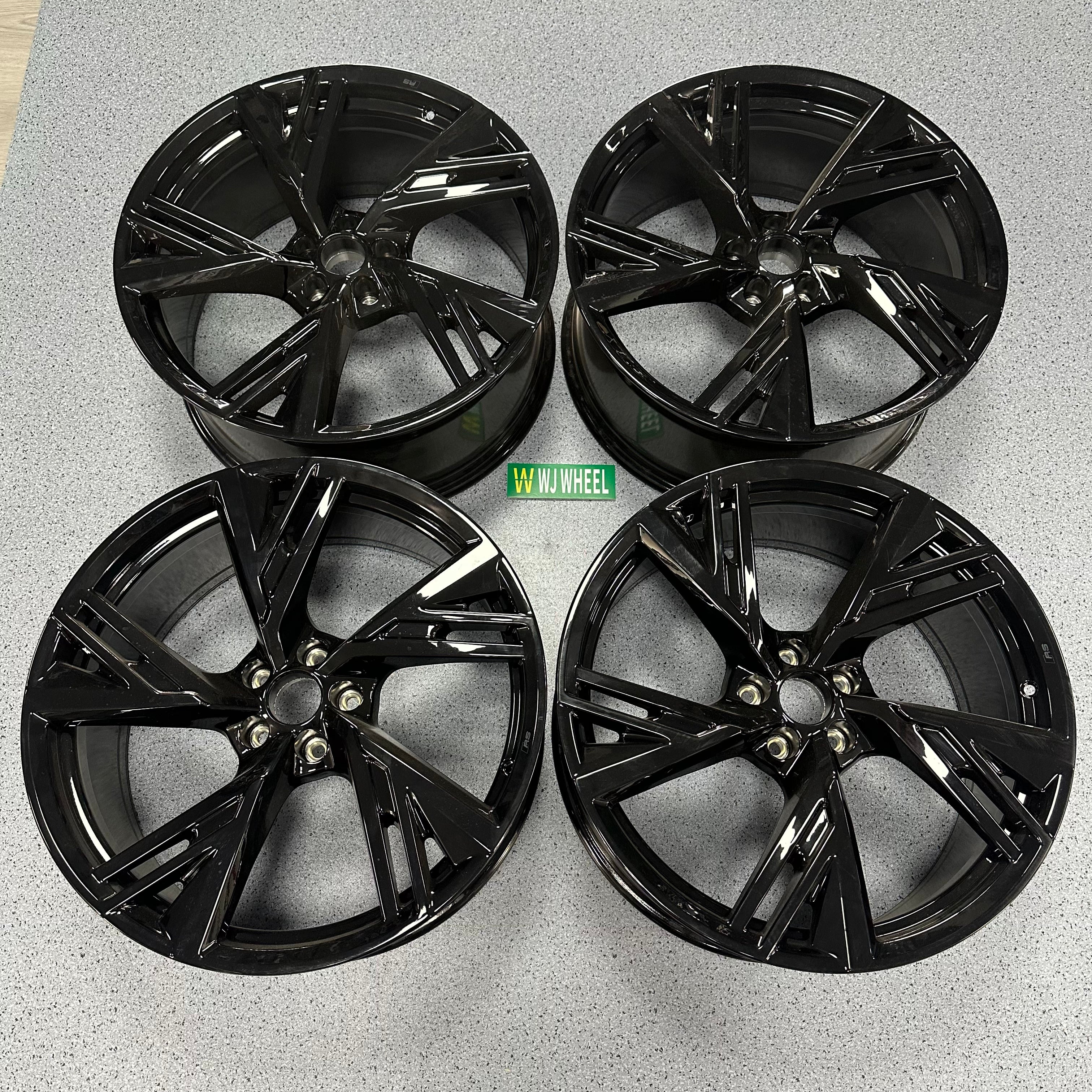 Audi Q6 21 inch brand new original wheels